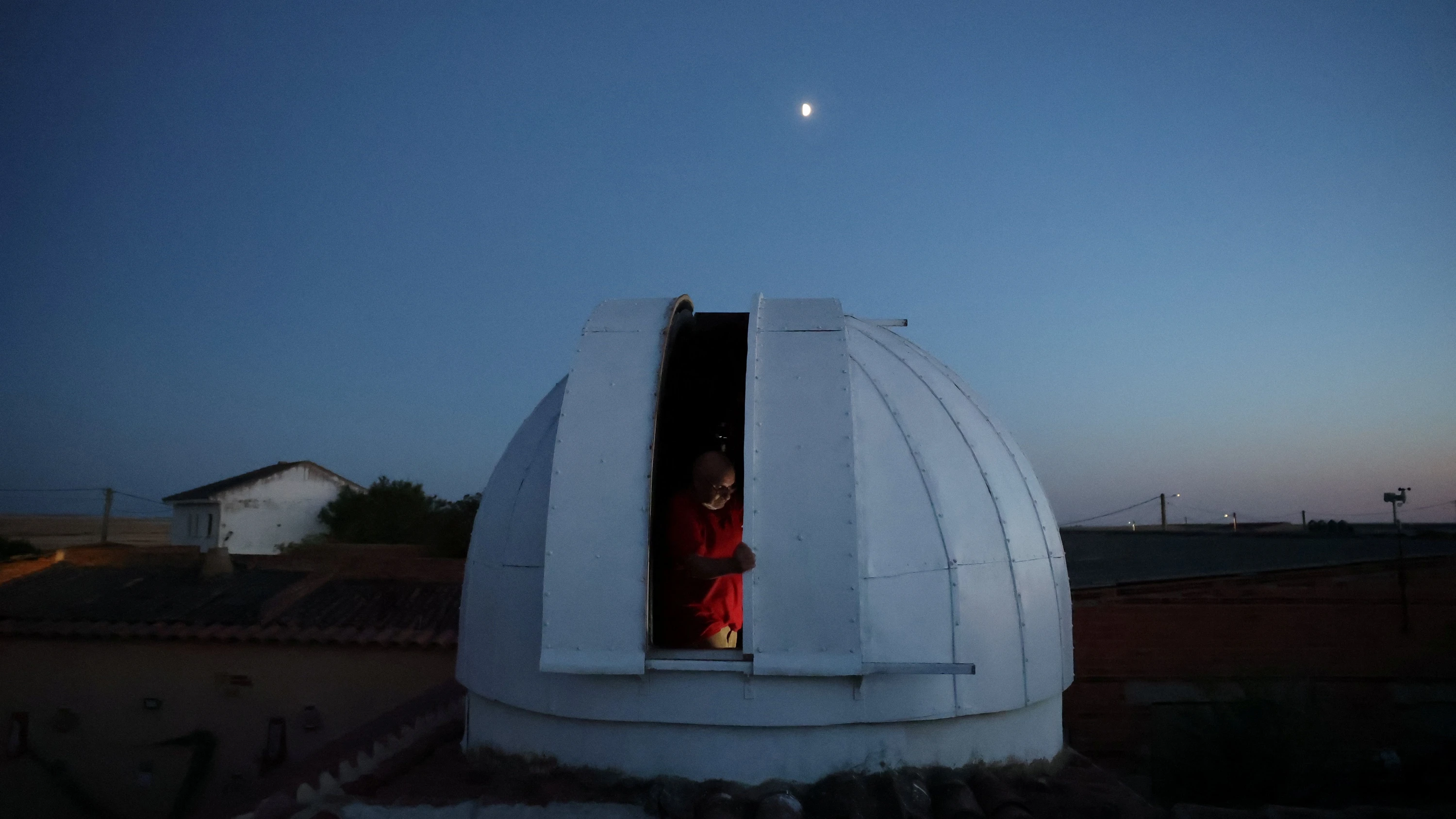 Hype um Sonnenfinsternis: Ein Hotelzimmer in der Provinz kostet 960 Euro – statt 100 Euro Hype um Sonnenfinsternis: Ein Hotelzimmer in der Provinz kostet 960 Euro – statt 100 Euro