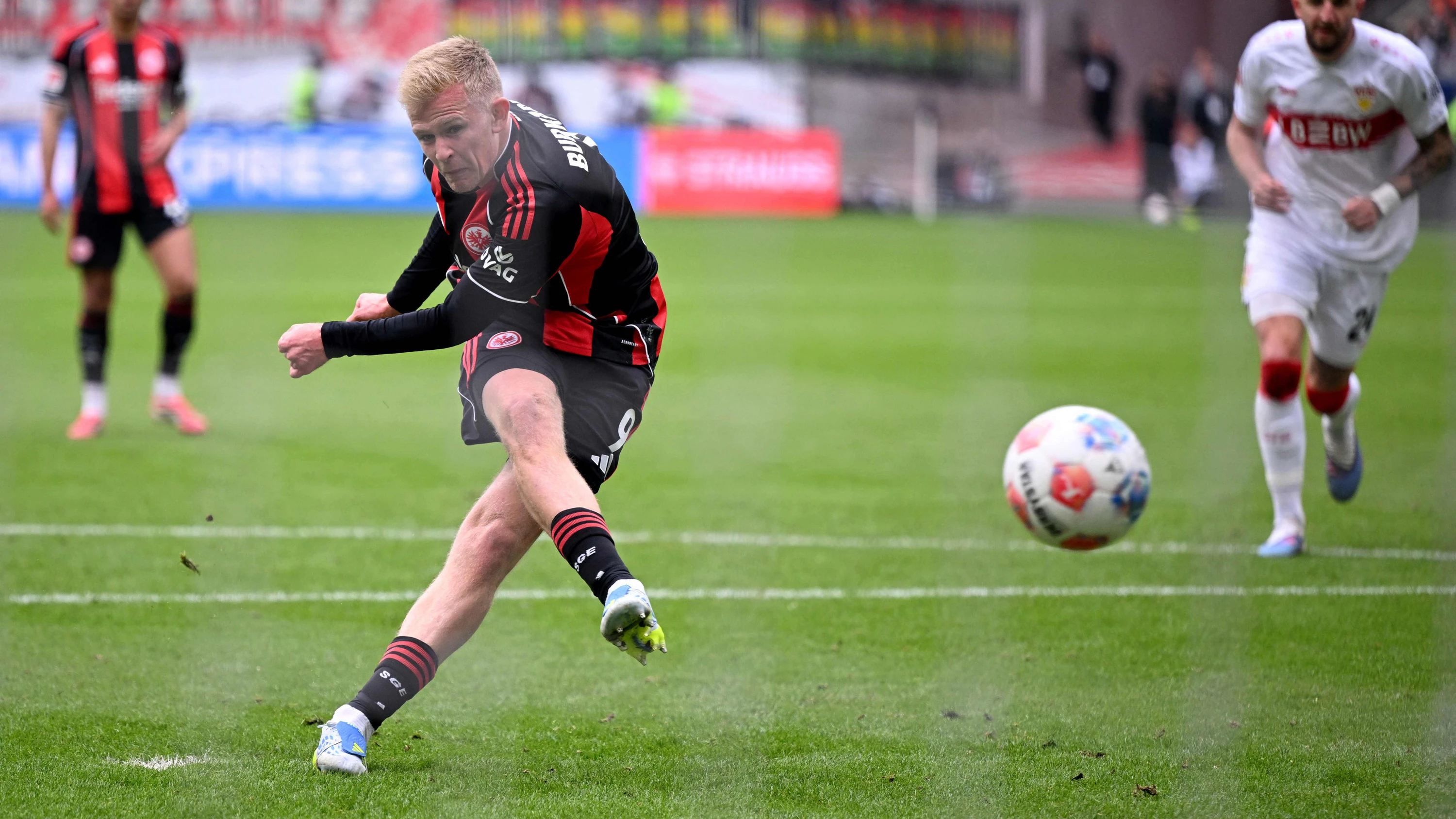 Nach Aus von Trainer Riera: Was muss sich bei der Eintracht ändern?