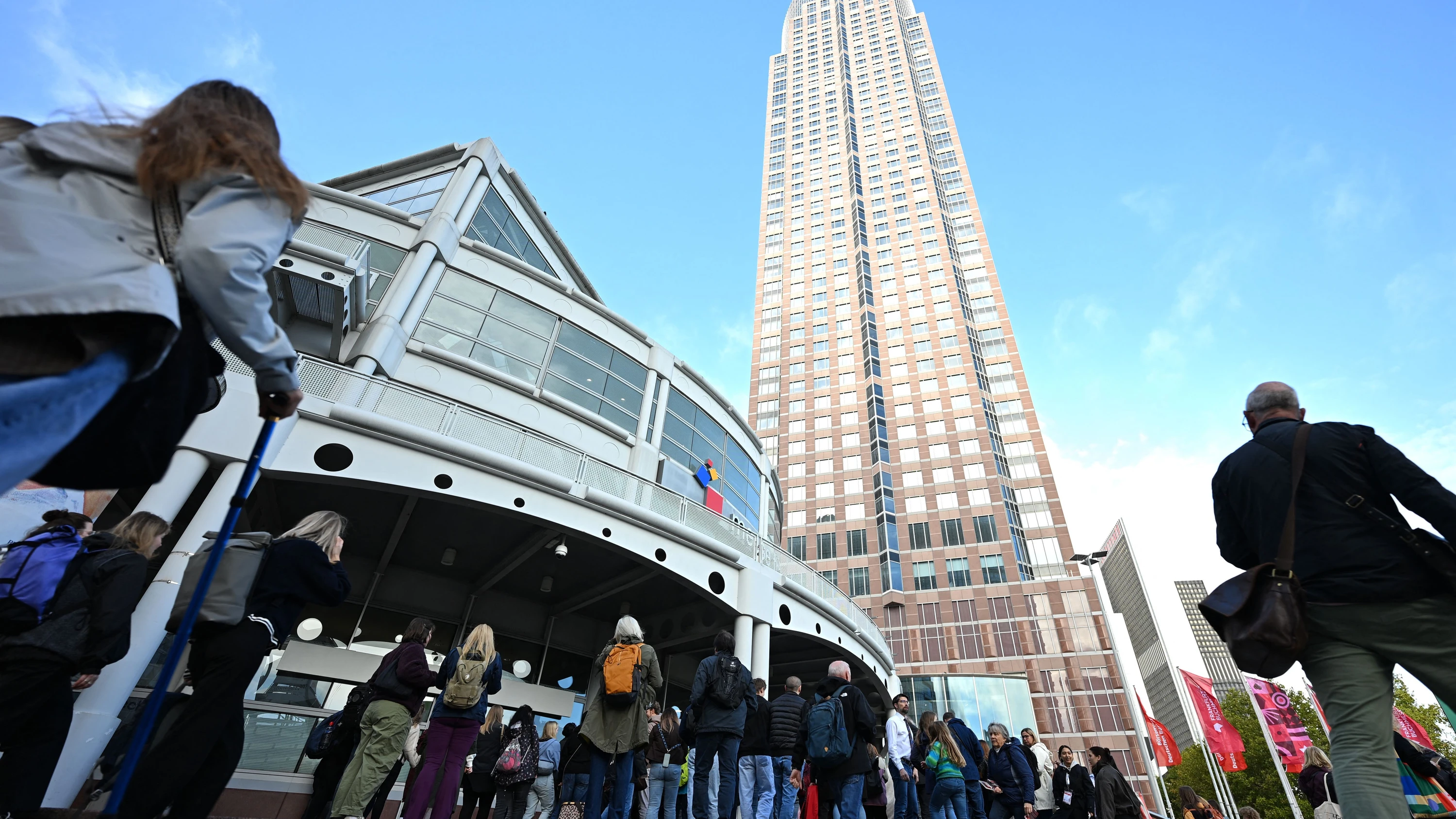 Business-Ticker: Buchmesse schließt knapp unter Vorjahreswerten Business-Ticker: Buchmesse schließt knapp unter Vorjahreswerten