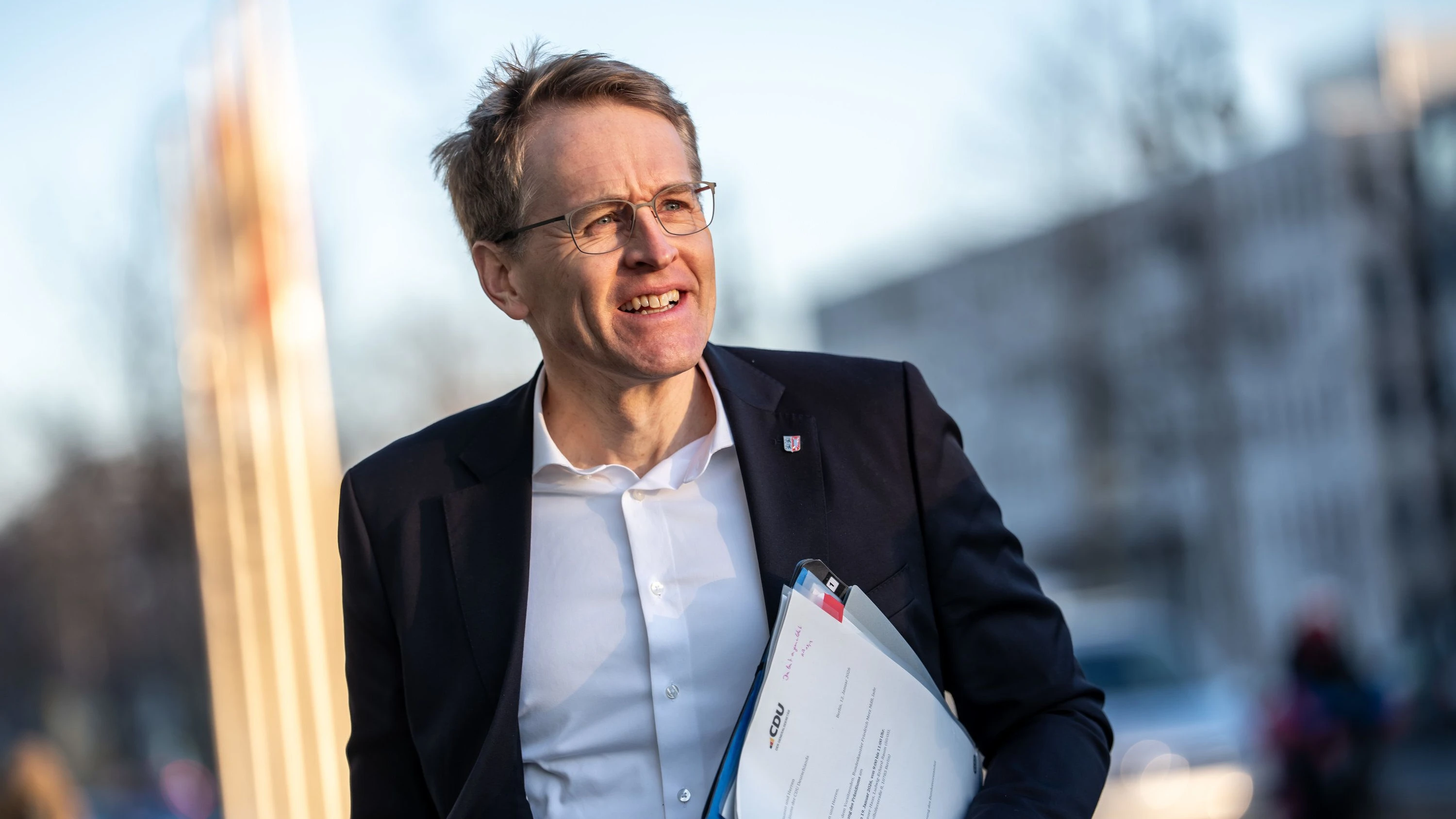 Äußerungen bei Lanz: Nius mahnt Günther persönlich ab