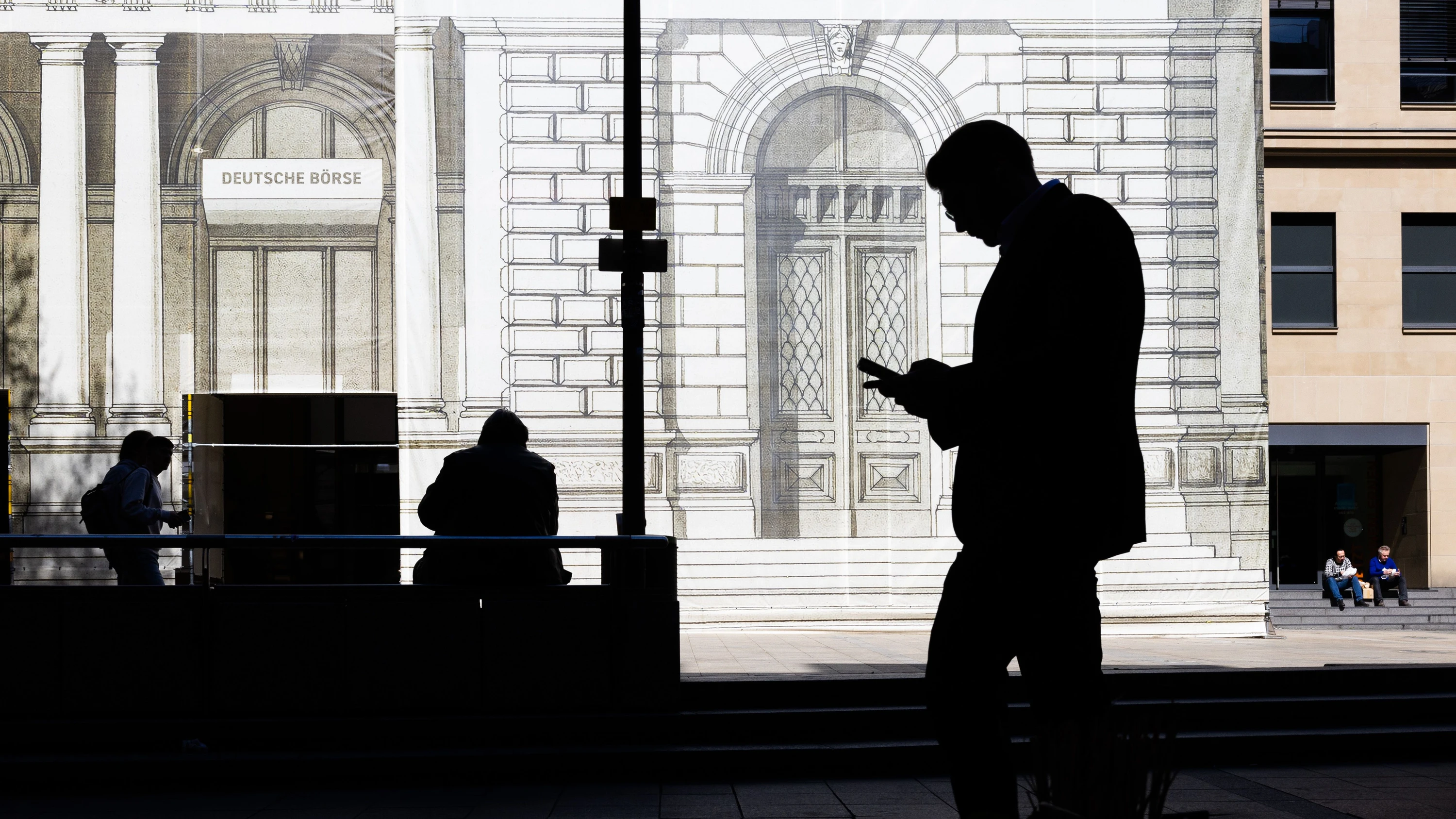 Musterstrategien: Diese Aktien schaffen es ins neue F.A.Z.-Trendfolgeportfolio Musterstrategien: Diese Aktien schaffen es ins neue F.A.Z.-Trendfolgeportfolio