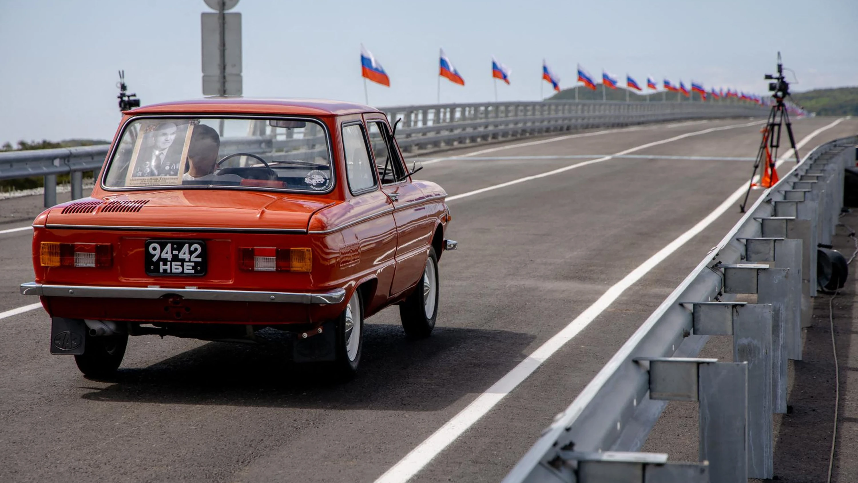 Zeichen der Partnerschaft: Russland und Nordkorea eröffnen erste gemeinsame Straßenbrücke