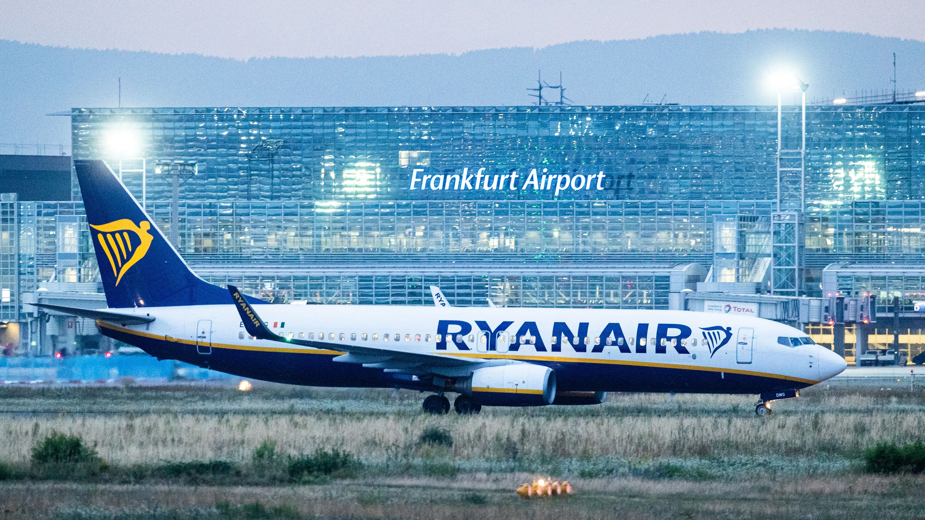 Frankfurter Flughafen: Wie Ryanair Politik und Luftfahrt Nerven kostete