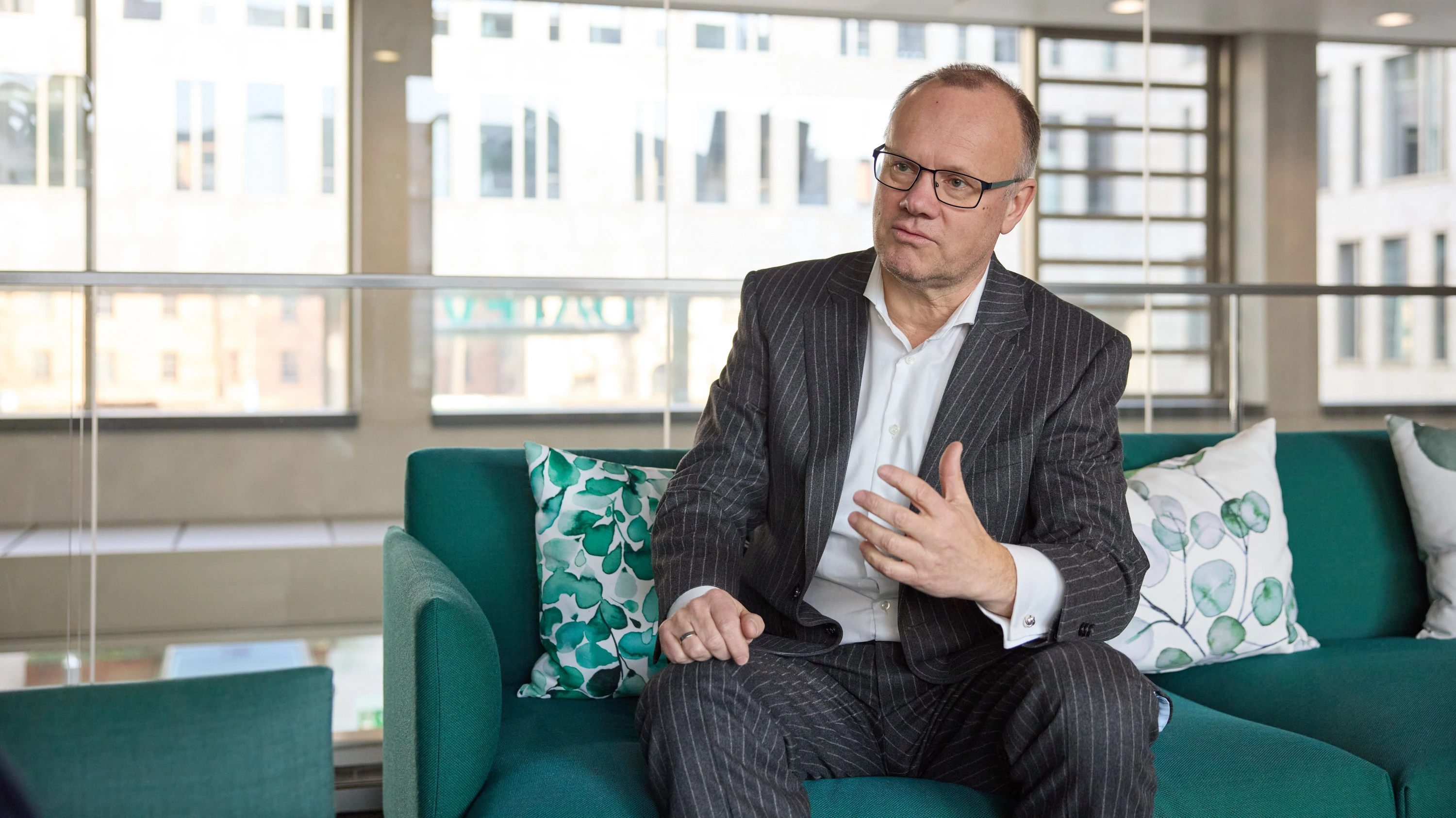 Datev im Interview: „ChatGPT löst sogar hochkomplexe Steuerberaterprüfungen“