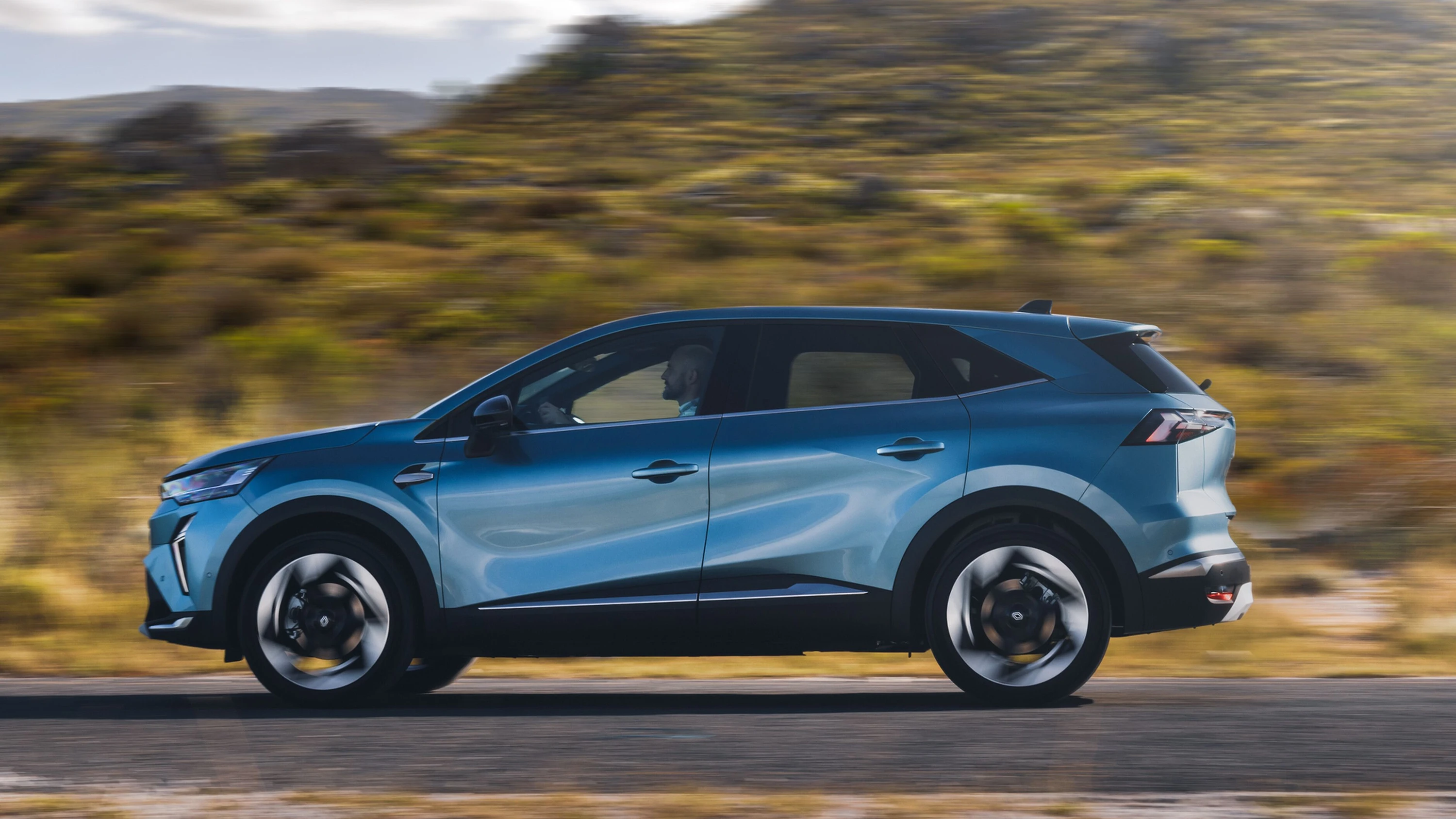 Google im Renault: Hochkant rausgefahren