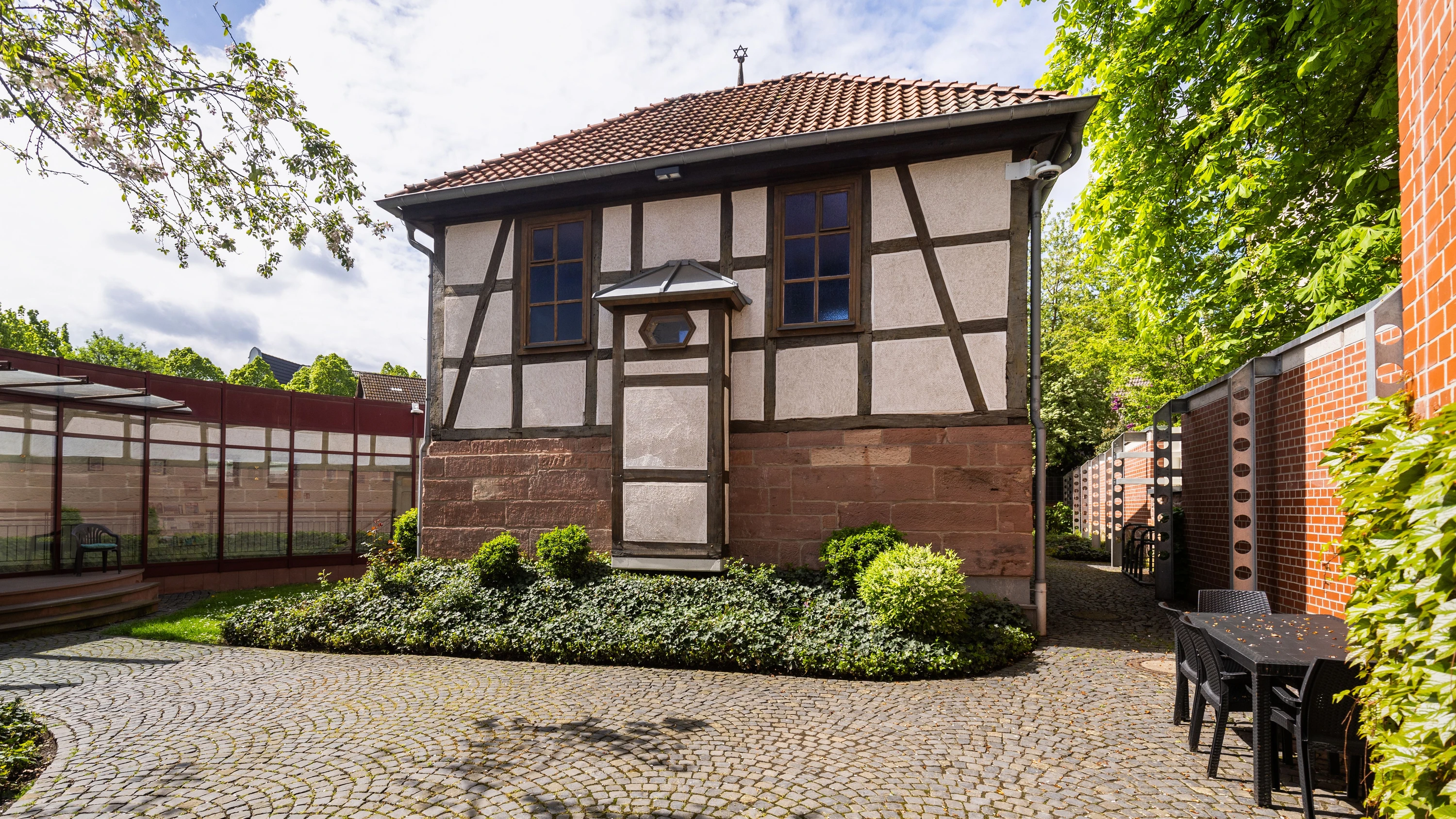 Jüdische Gemeinde Giessen: „Angst vor Anschlag seit dem 7. Oktober 2023 stets da“