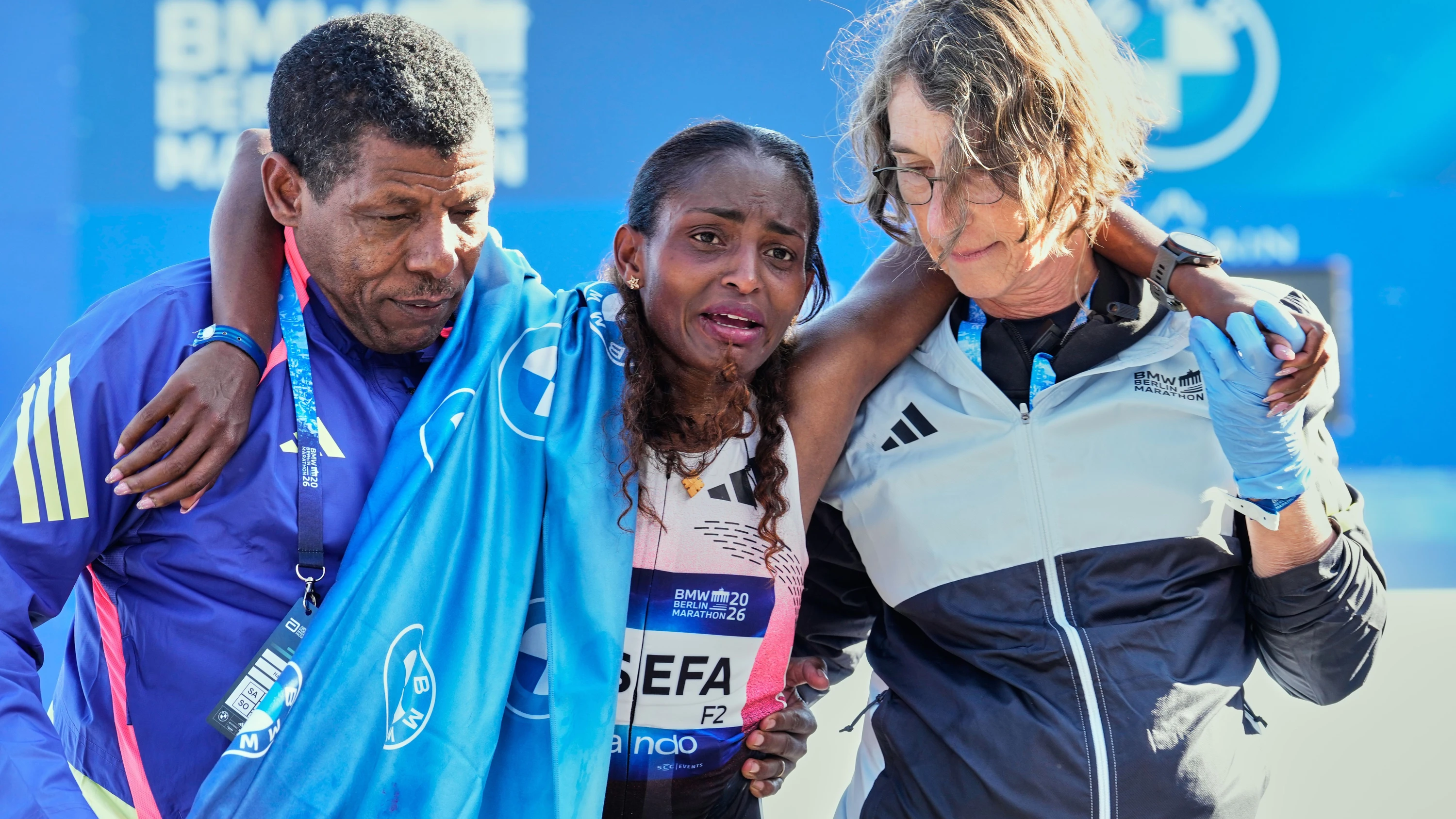 Weltrekord verpasst: Marathon-Drama in Berlin um Äthiopierin Assefa