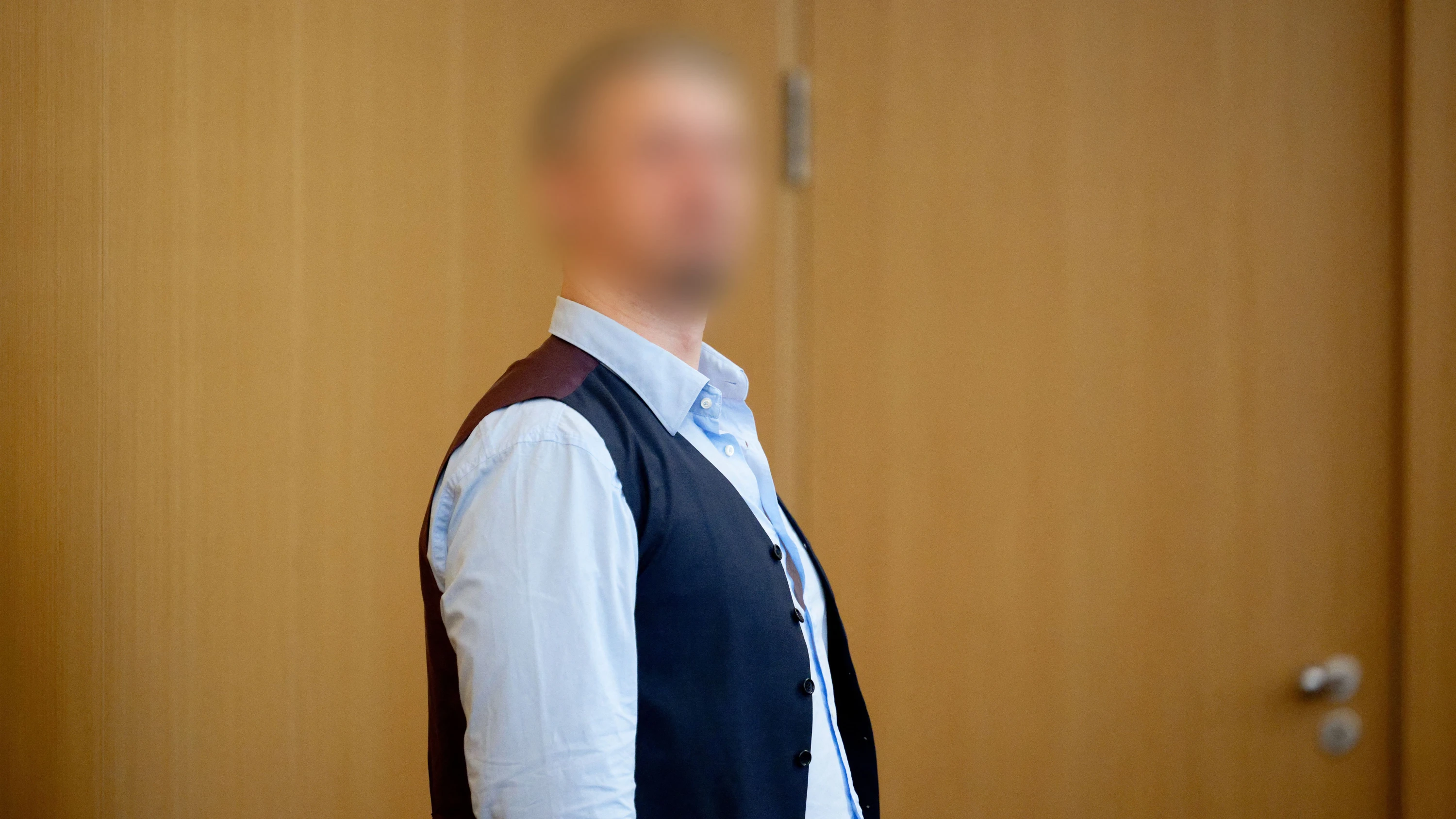 beim-prozessauftakt-alexander.webp