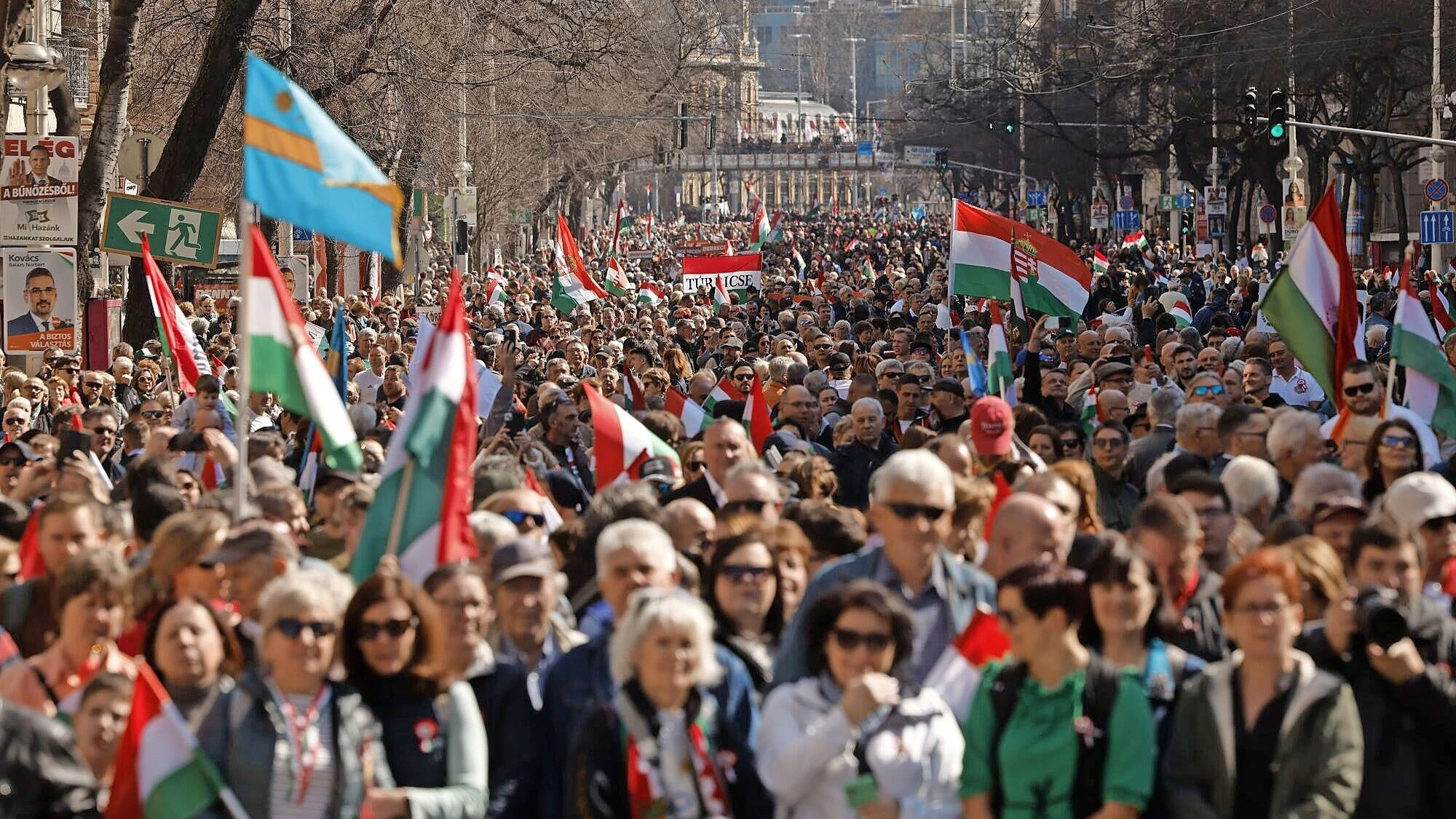 Orbán gegen Magyar: Wie kann Russland die Wahl in Ungarn beeinflussen?