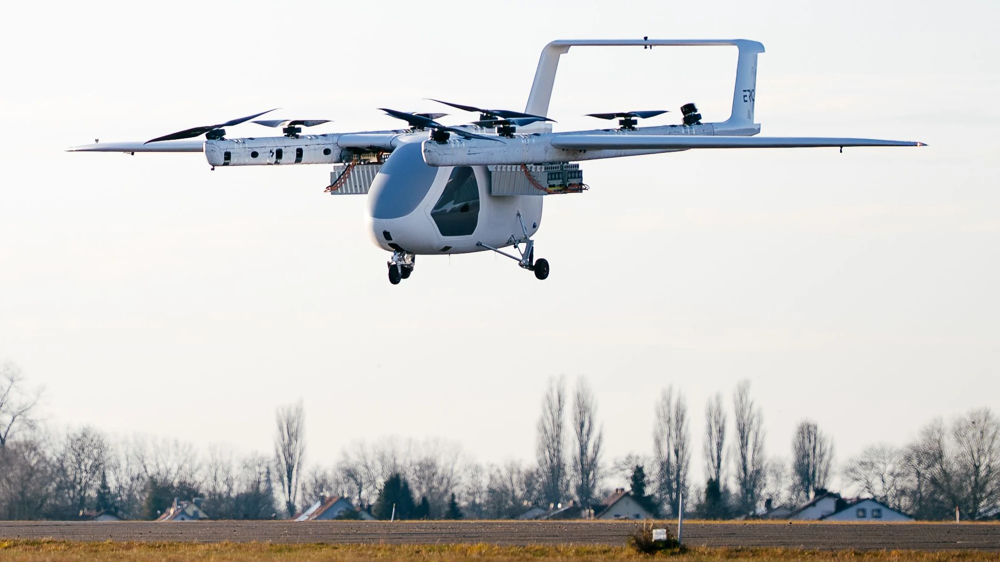 Elektrisch fliegen: Deutscher Senkrechtstarter geht in den Erprobungsbetrieb
