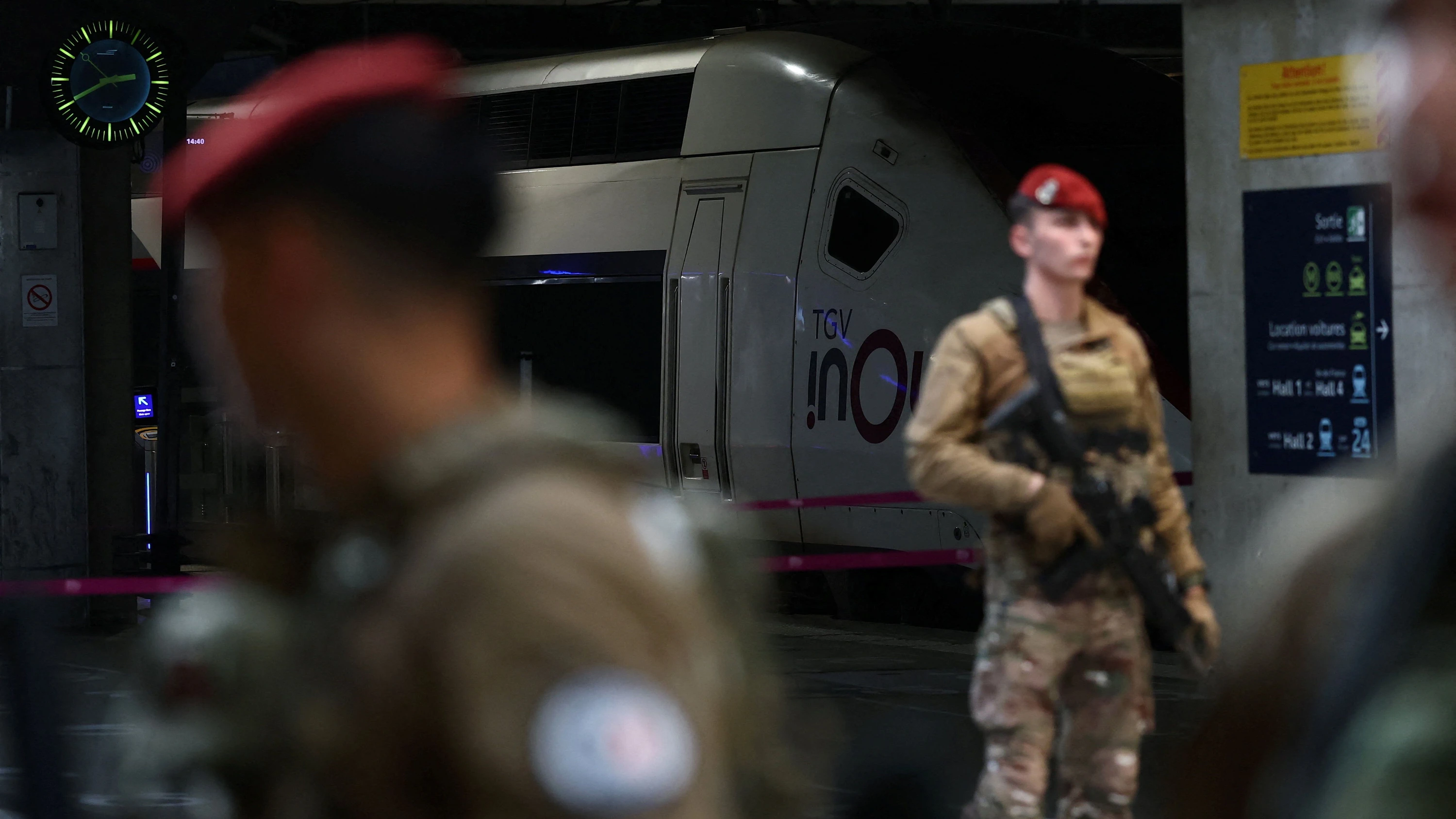 Frankreich: Behörden nehmen drei Verdächtige wegen angeblicher Arbeit für Russland fest