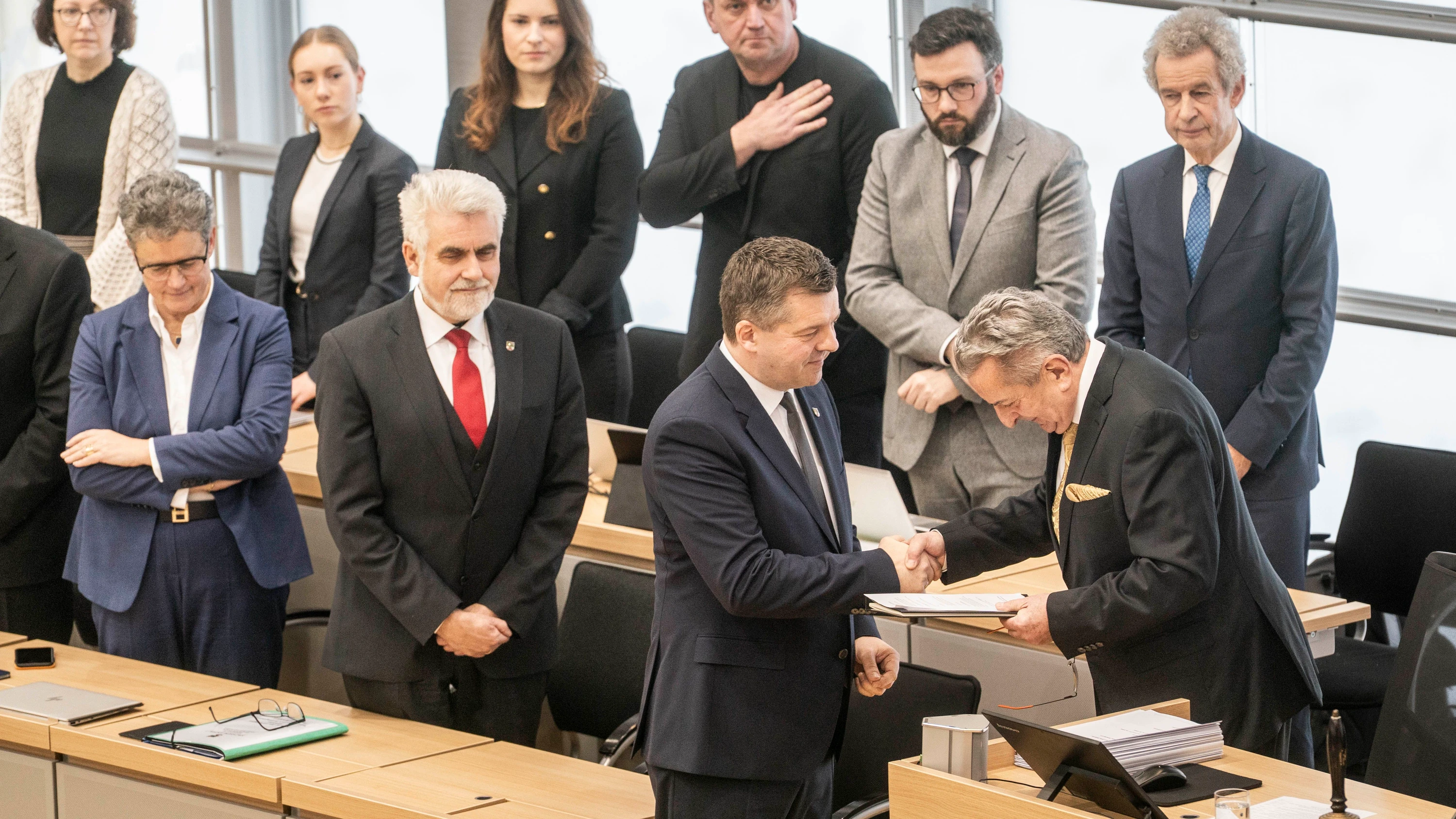 Wahl im Landtag: Sven Schulze ist Sachsen-Anhalts neuer Ministerpräsident