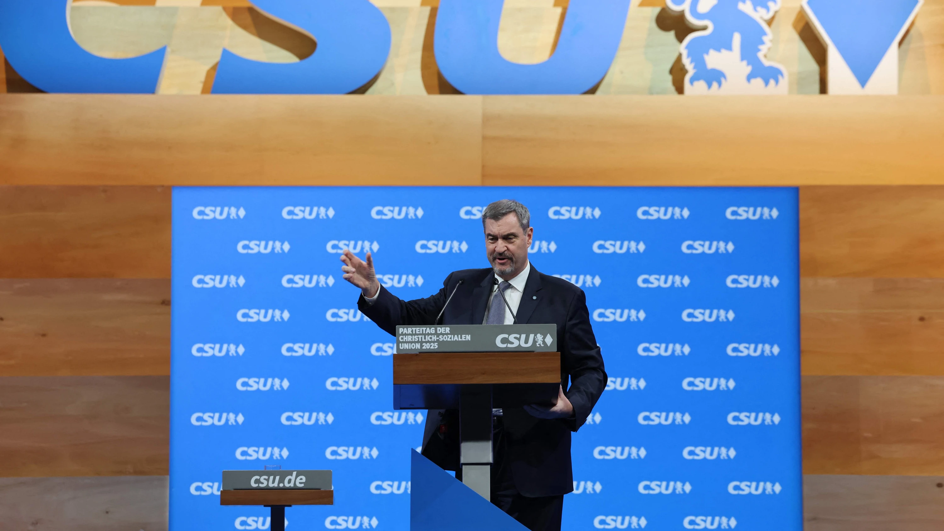 Liveblog Bundespolitik: Söder zum CSU-Chef wiedergewählt Liveblog Bundespolitik: Söder zum CSU-Chef wiedergewählt