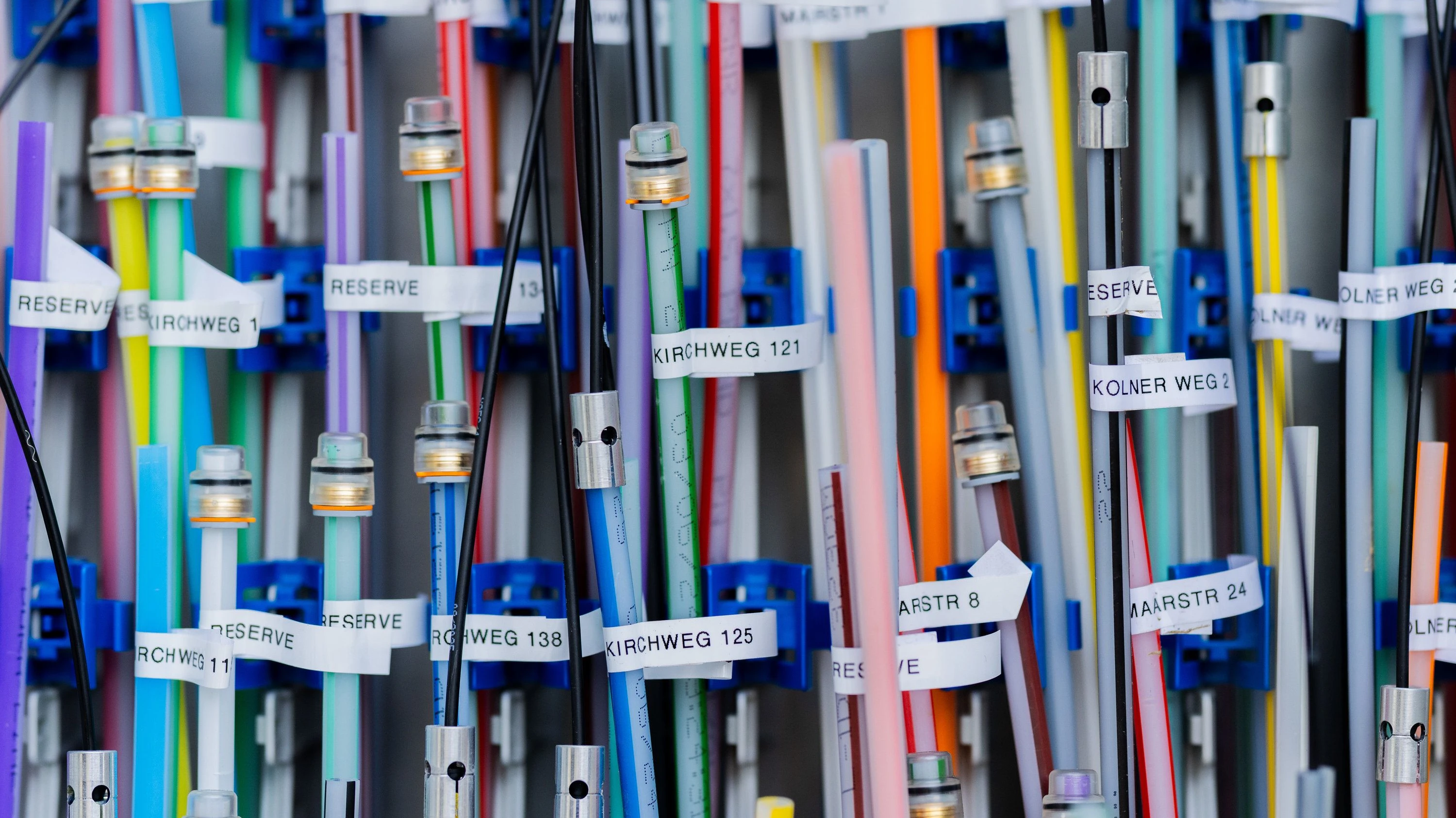 Business-Ticker: Razzia bei der Telekom – Verdacht auf Korruption