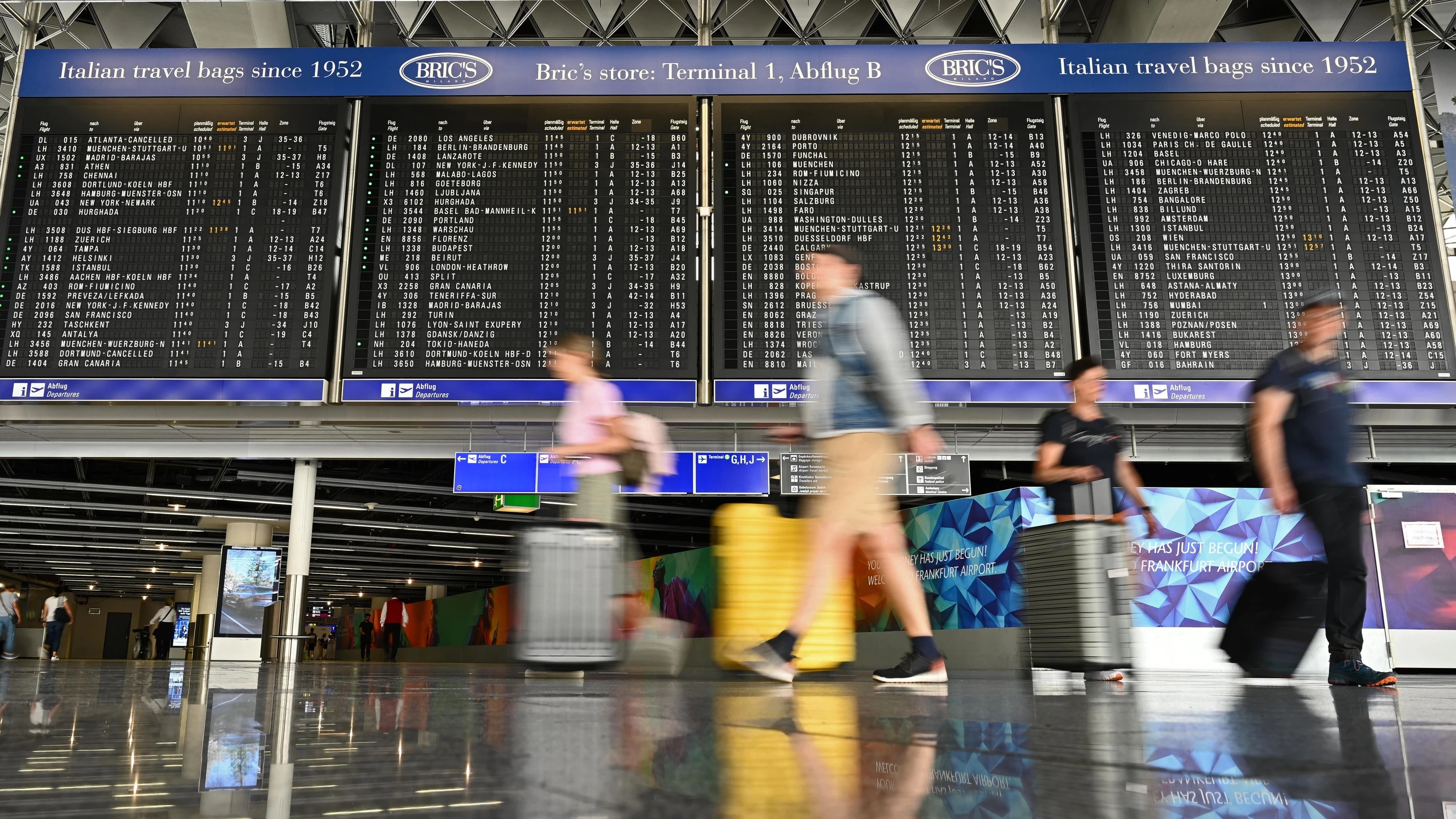 Verspätungen und Flugausfälle: 53.000 Klagen von Passieren gegen Fluglinien im Halbjahr
