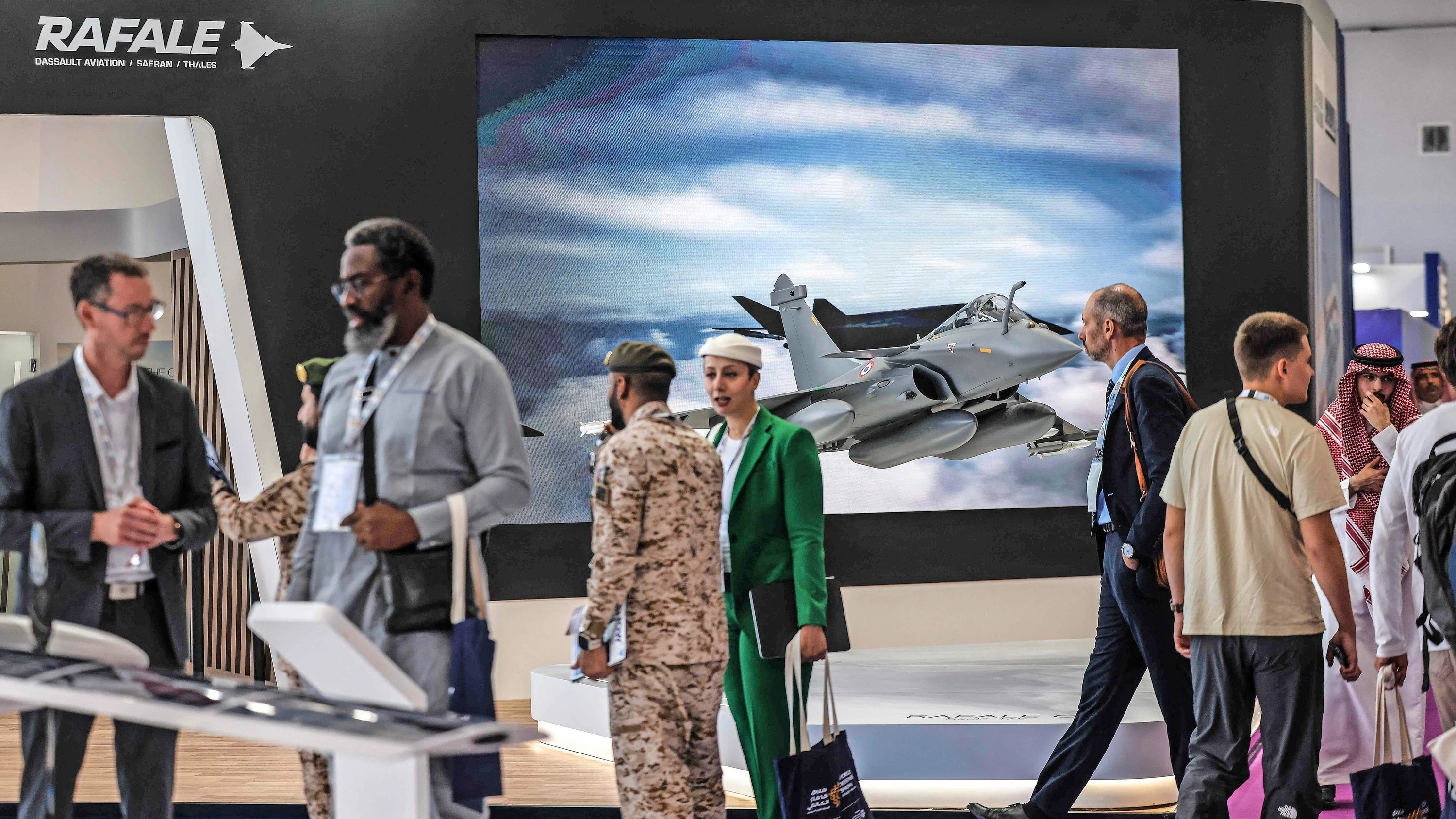 114 rafale-Kampfflugzeuge: Frankreichs Mega-Rüstungsdeal mit Indien