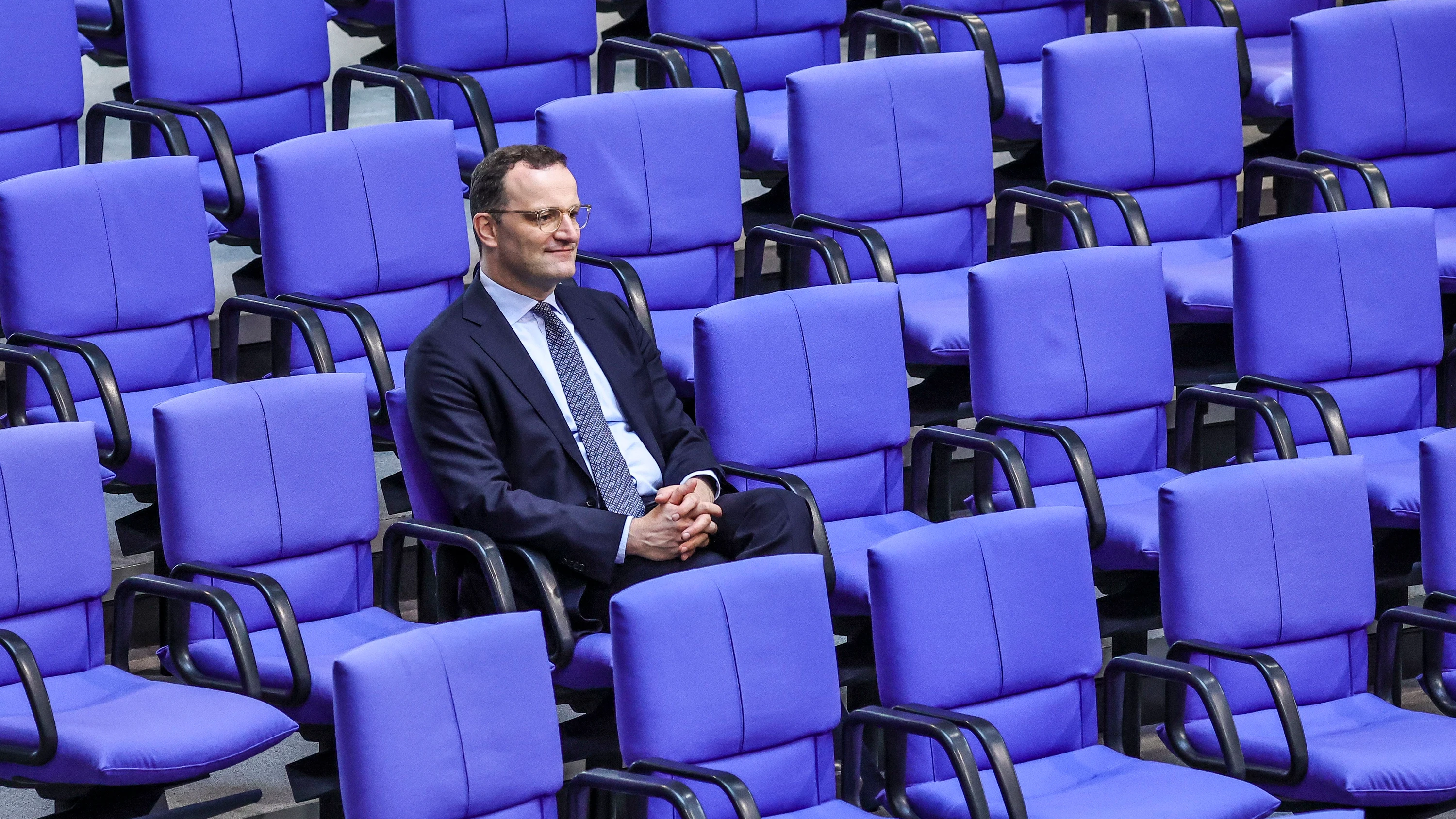 Nach Spahns Rücktritt: Wie baut Merz jetzt seine Mannschaft um? Nach Spahns Rücktritt: Wie baut Merz jetzt seine Mannschaft um?