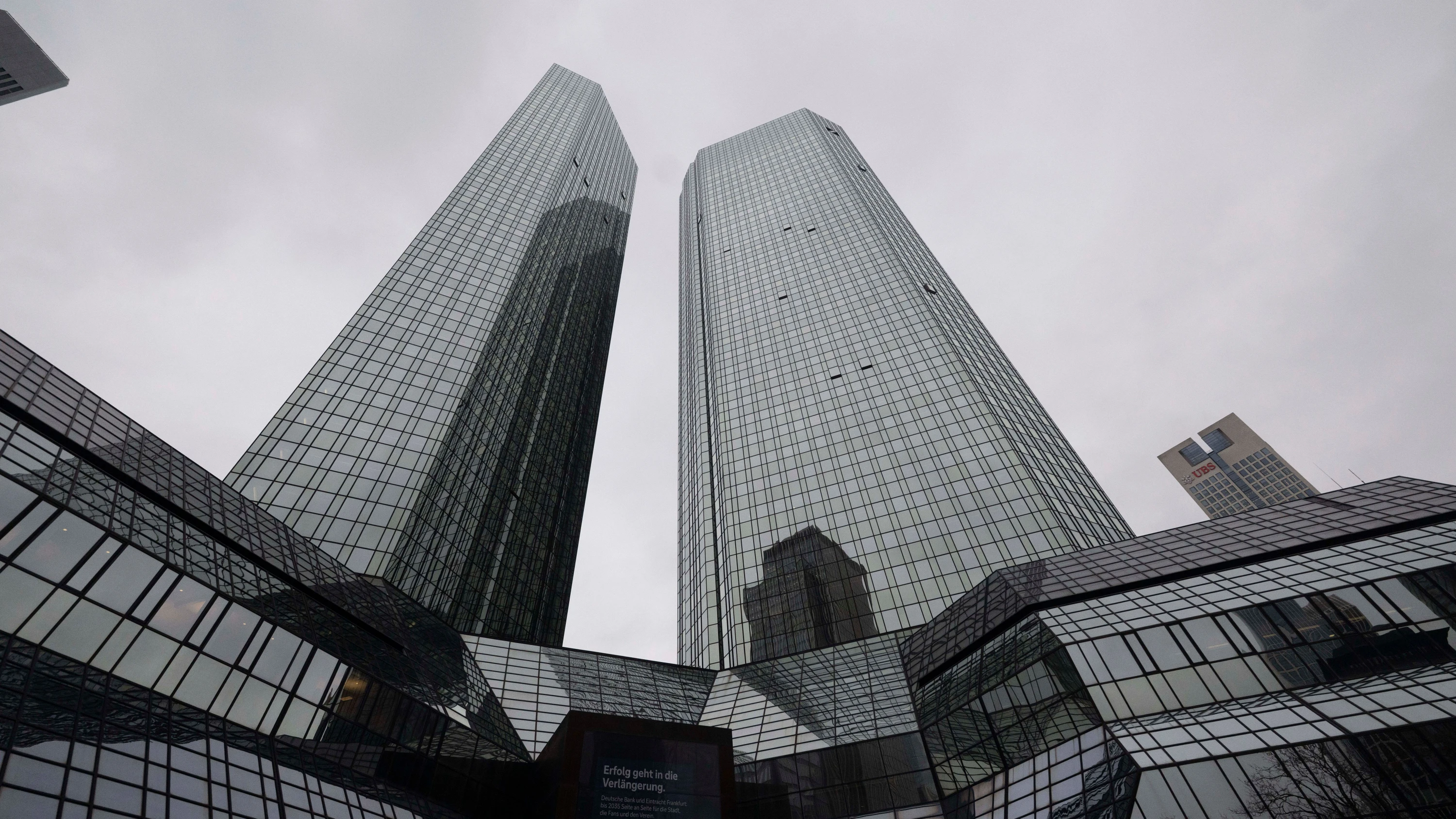 Neues vom Finanzplatz: Die Staatsanwaltschaft wartete drei Monate mit Deutsche-Bank-Razzia