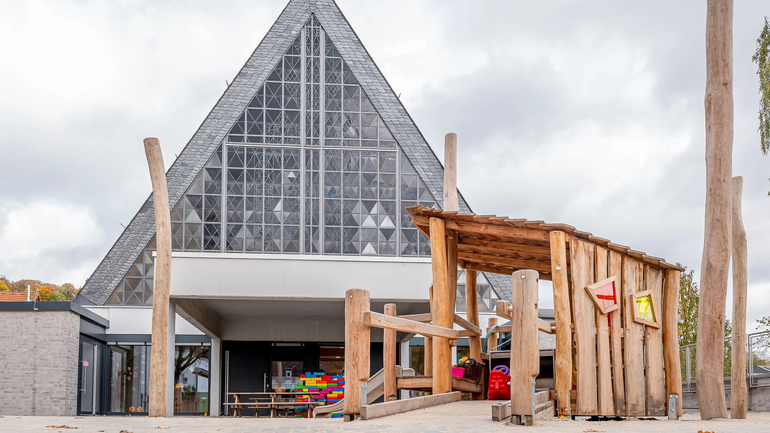 Strategie für Immobilien: Ideen für leere Kirchen gesucht