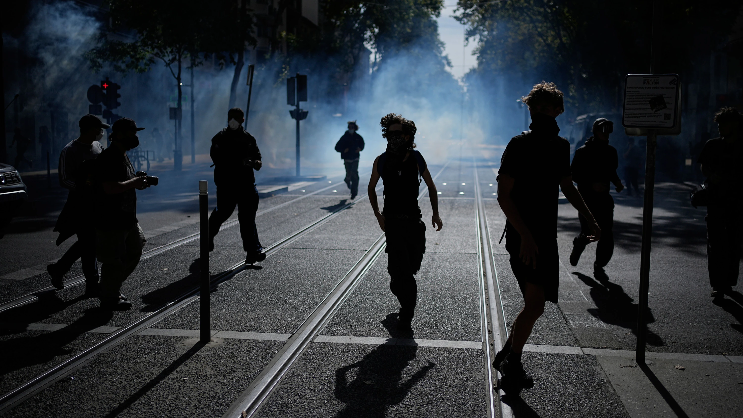 Proteste in Frankreich: Marode Gebäude und fehlende Lehrkräfte