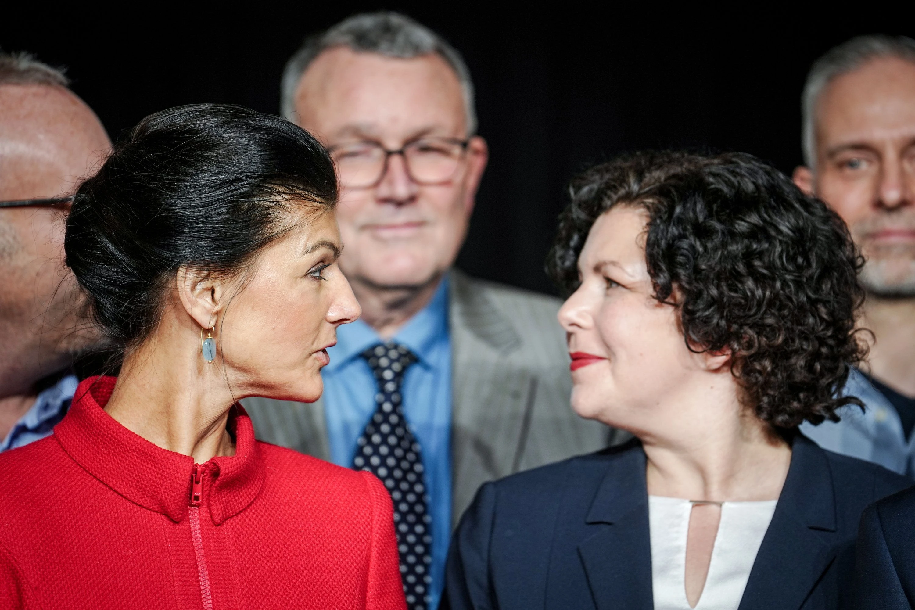 Amira Mohamed Ali: Wer ist die Frau in Wagenknechts Schatten? | FAZ