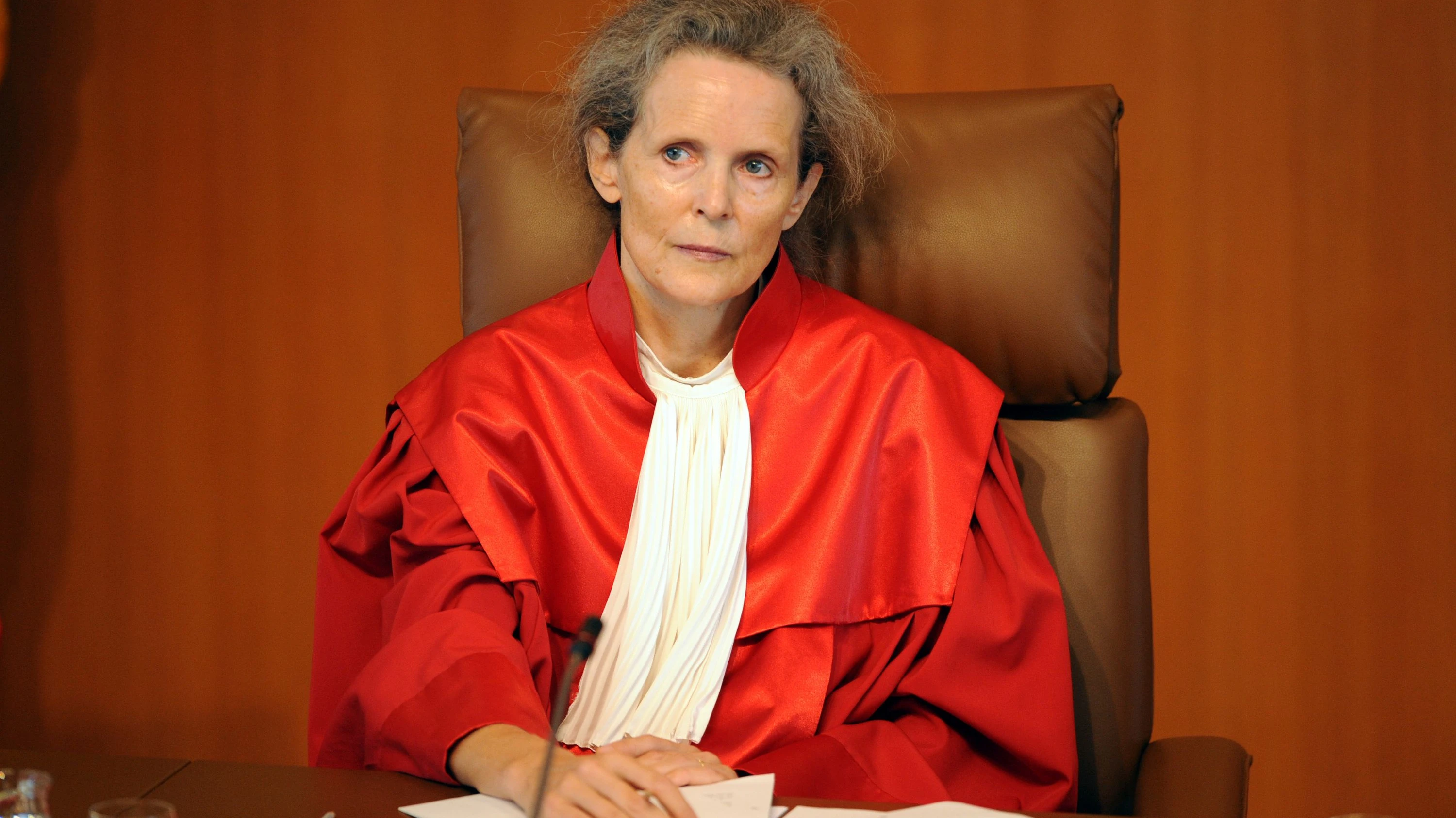 Kolumne „Hanks Welt“: Mehr direkte Demokratie statt der Methode Kauder/Spahn bitte