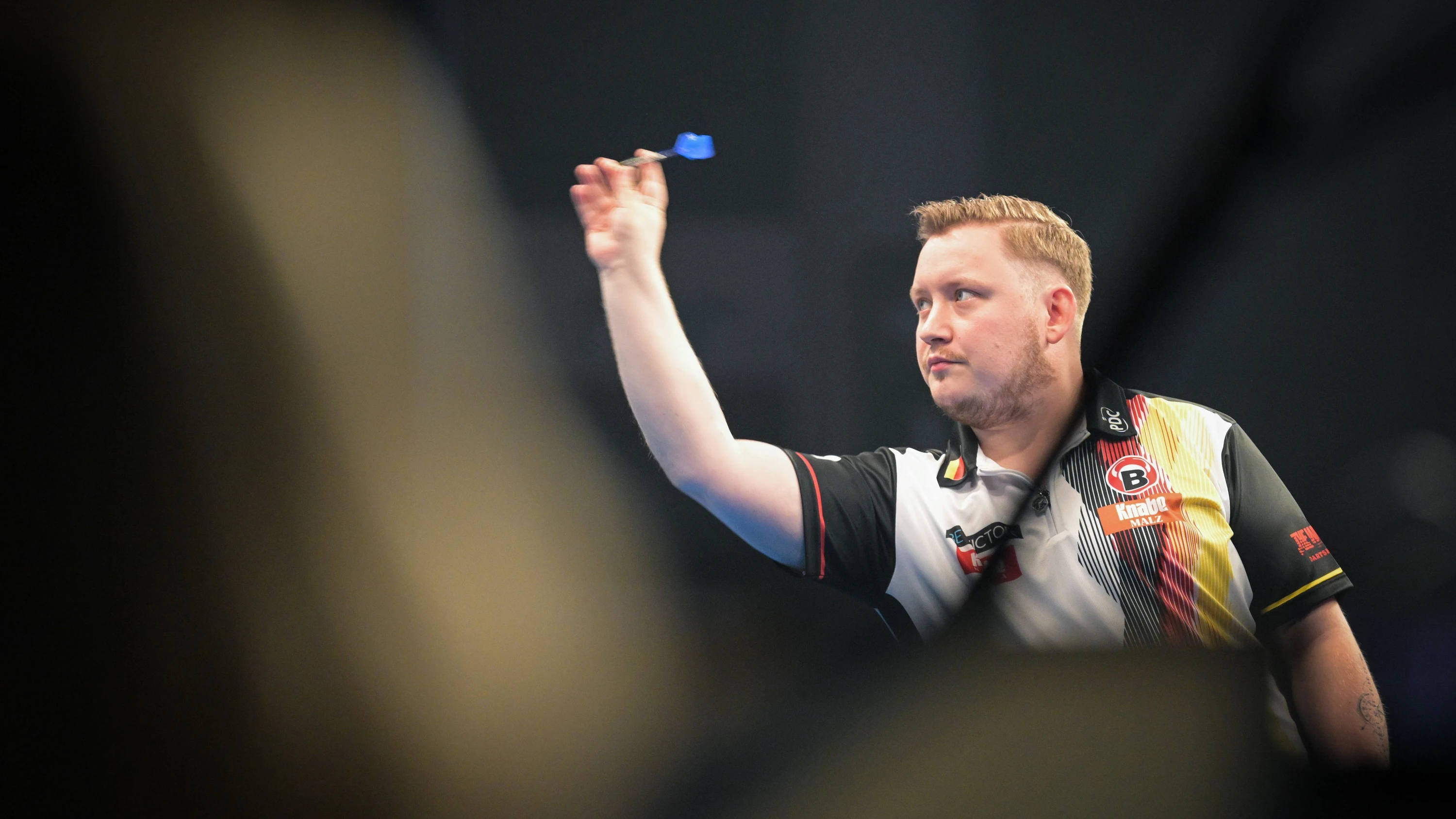 Team-WM in Frankfurt: Darts-Profis stellen sich der WM-Konkurrenz