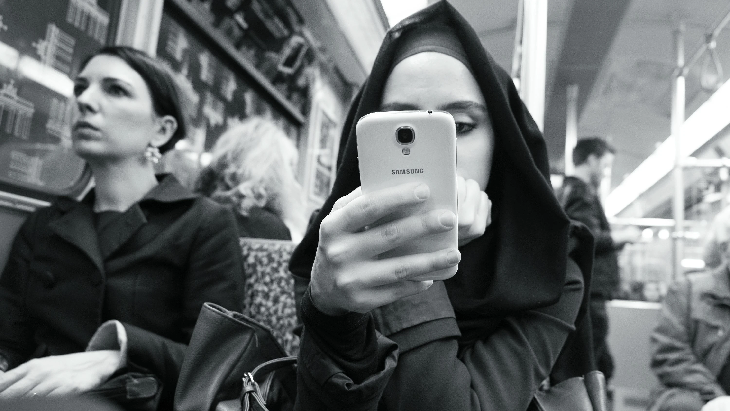 Differenzfeminismus: In Büchern von Männern sind Frauen oft nur Transvestiten oder Hirngespinste