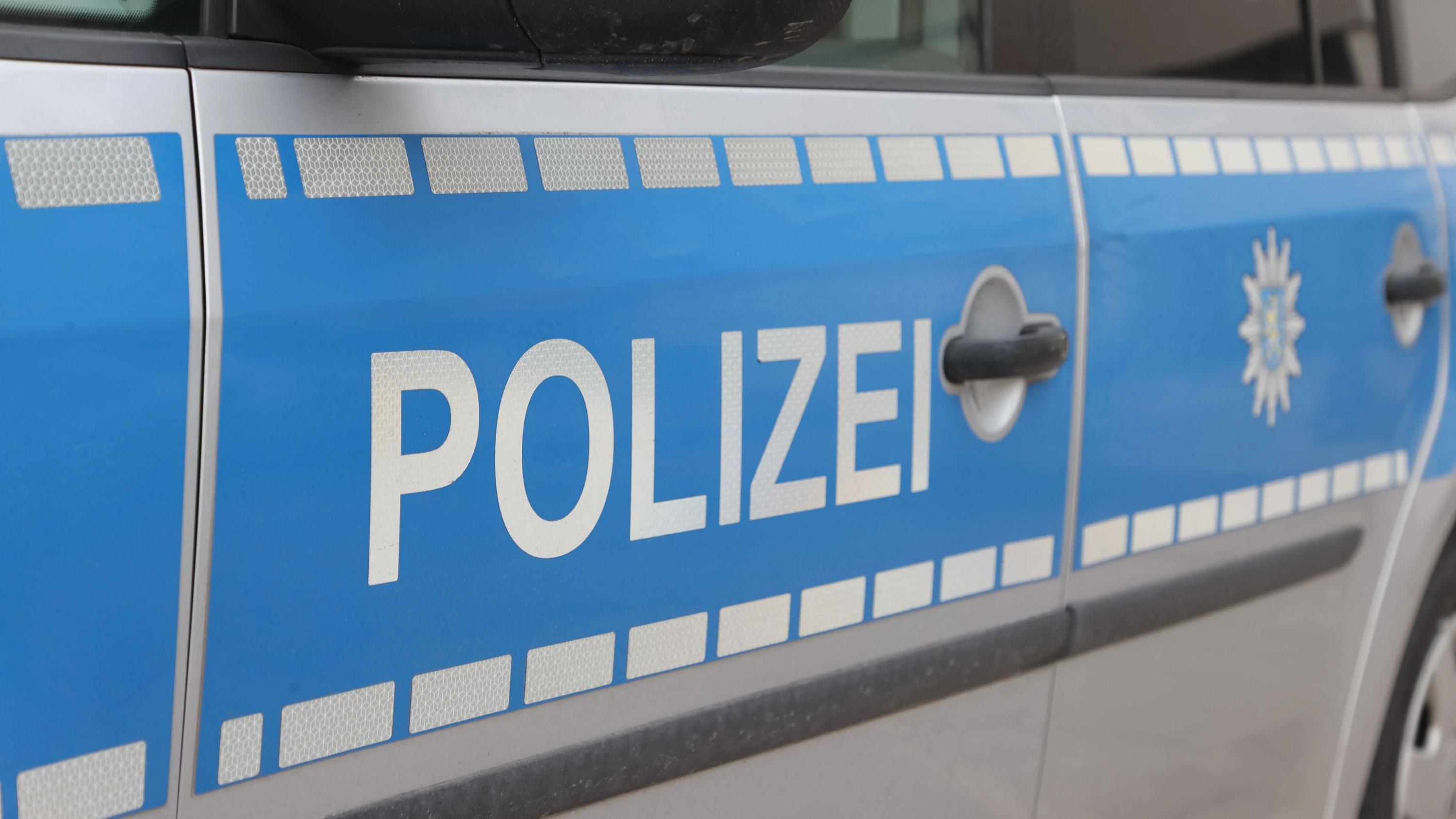 Rhein-Main-Liveblog: Autofahrerin bei Unfall in Maintal schwer verletzt