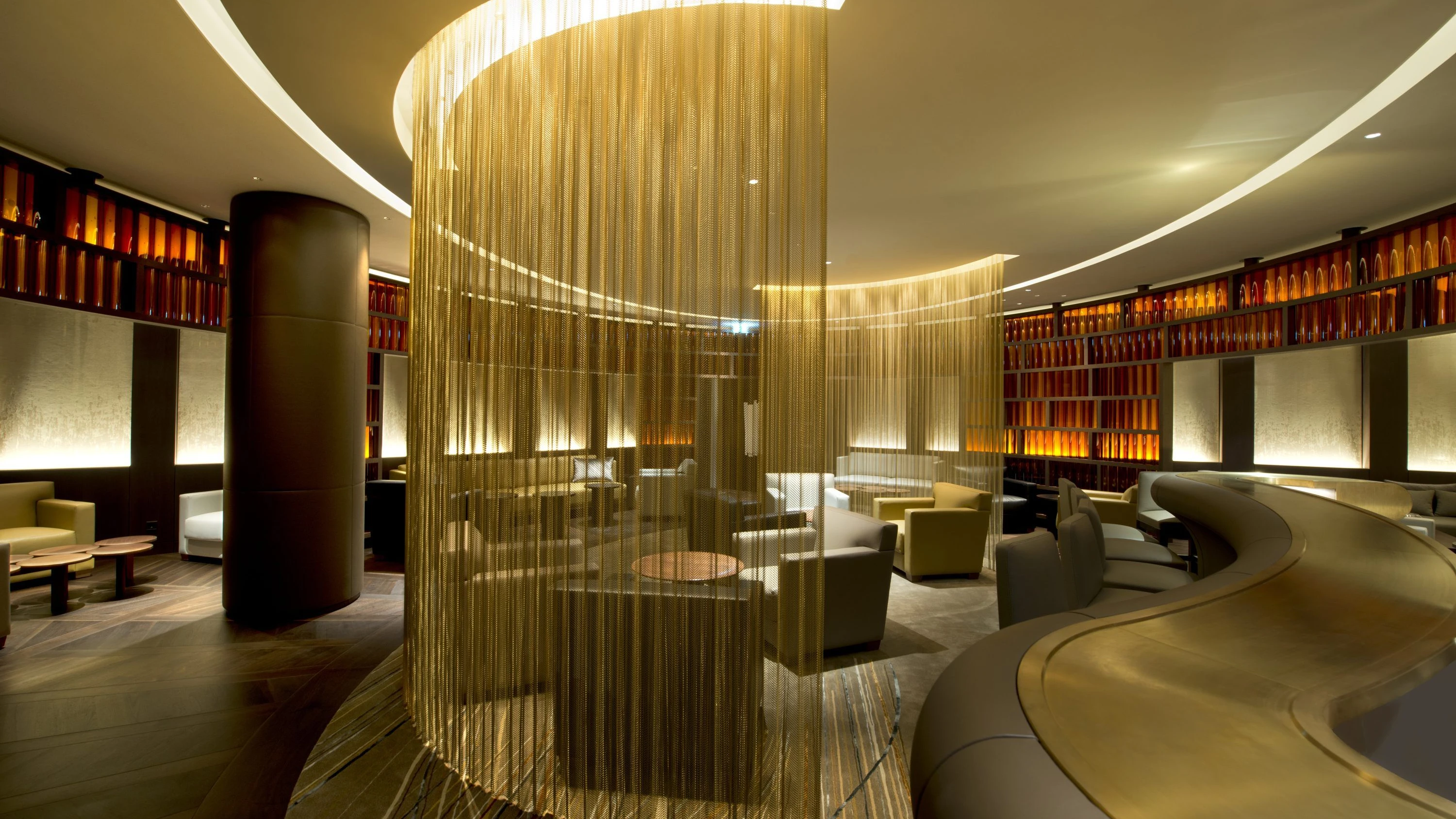 Demokratie und Dritte Orte: Warum Hotelbars so besonders sind Demokratie und Dritte Orte: Warum Hotelbars so besonders sind