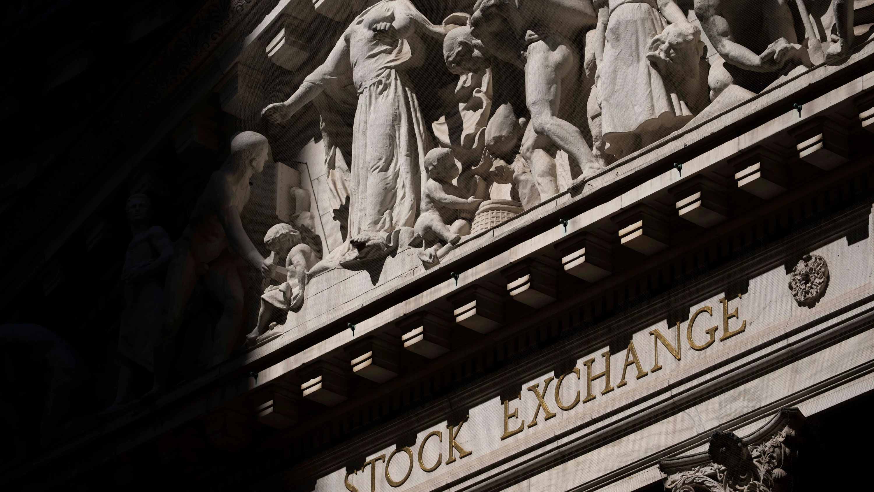 Acht Prozent im Plus: KI-Boom und Banken treiben Dividenden auf Rekordniveau