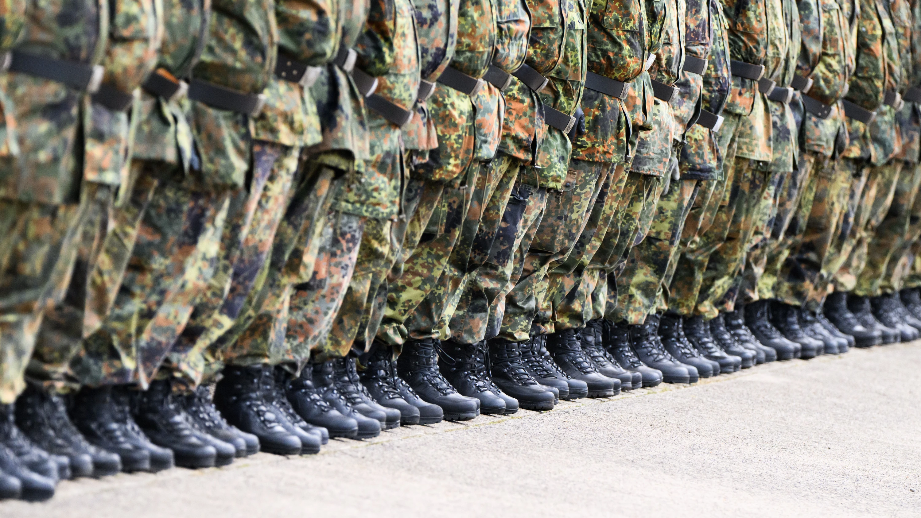 Studie von Ökonomen: Wie der freiwillige Wehrdienst attraktiver werden könnte Studie von Ökonomen: Wie der freiwillige Wehrdienst attraktiver werden könnte