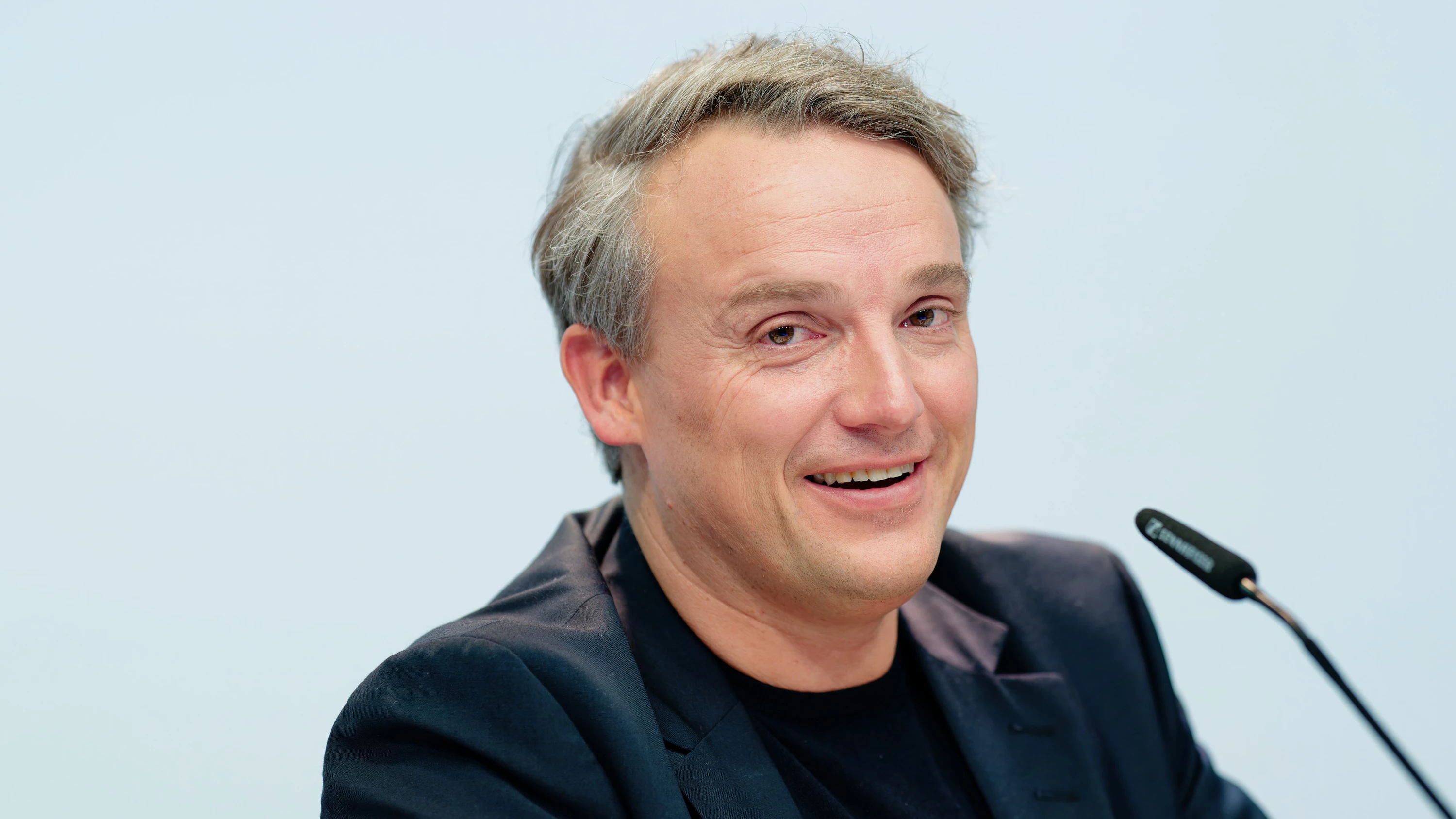 Konzern schaltet auf Attacke: SAP will die Kontrolle über KI