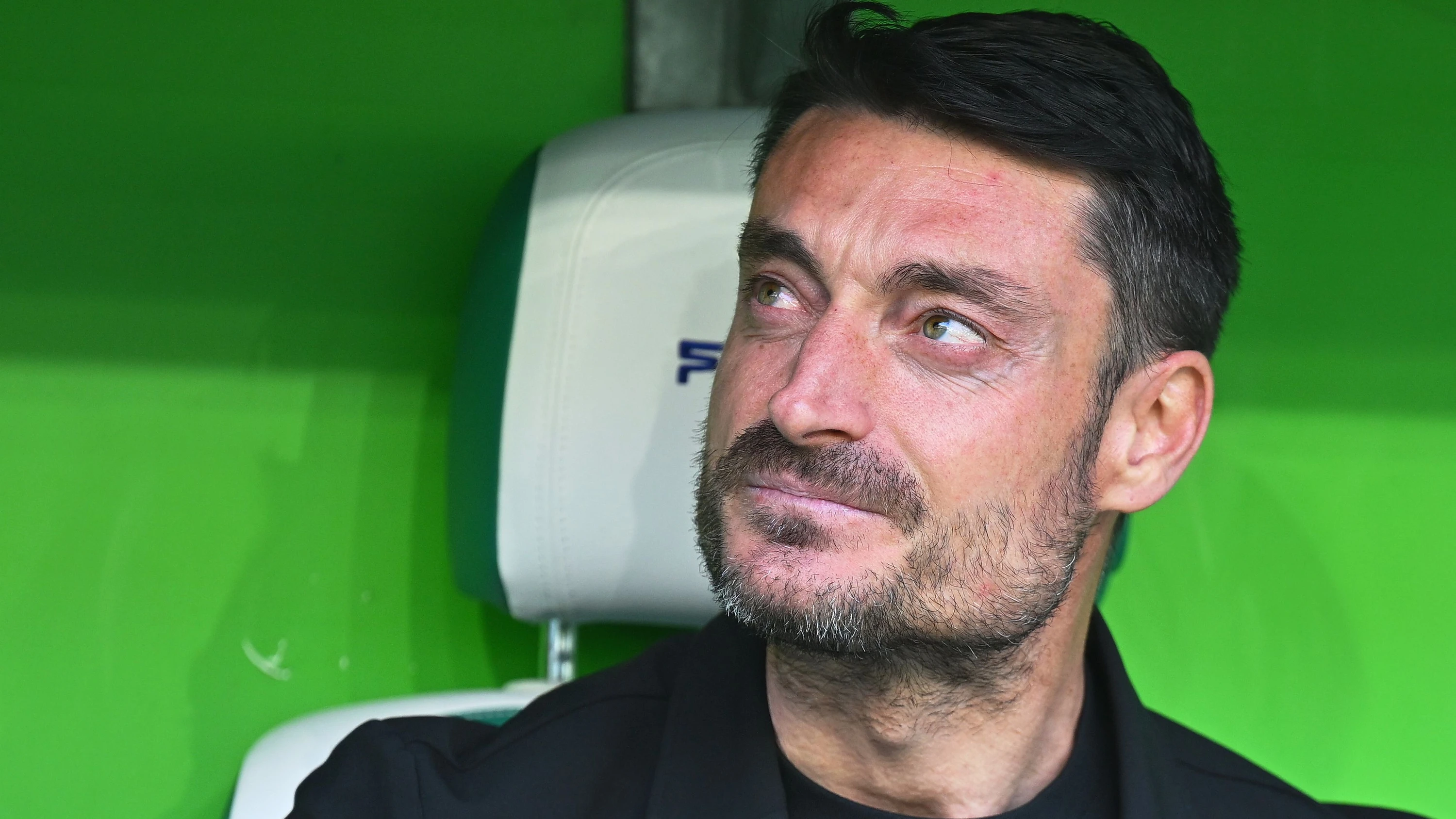 Umstrittener Eintracht-Coach: Warum Riera sein Verhalten dauerhaft ändern sollte