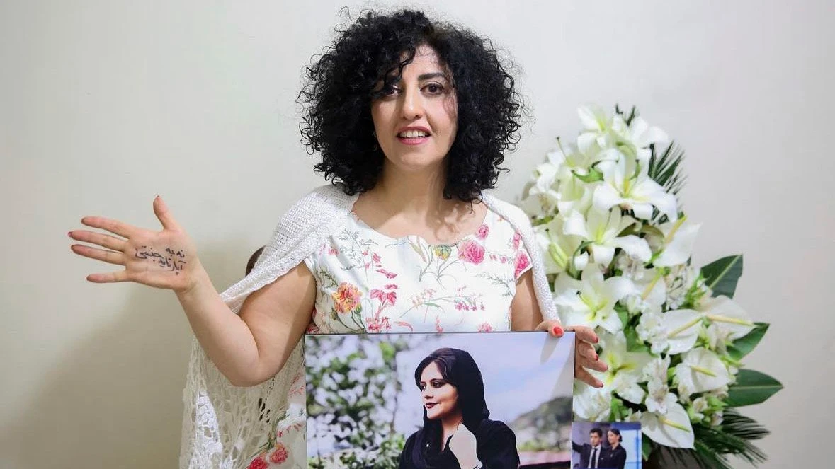 Iranische Menschenrechtsaktivistin: Friedensnobelpreisträgerin Mohammadi festgenommen Iranische Menschenrechtsaktivistin: Friedensnobelpreisträgerin Mohammadi festgenommen