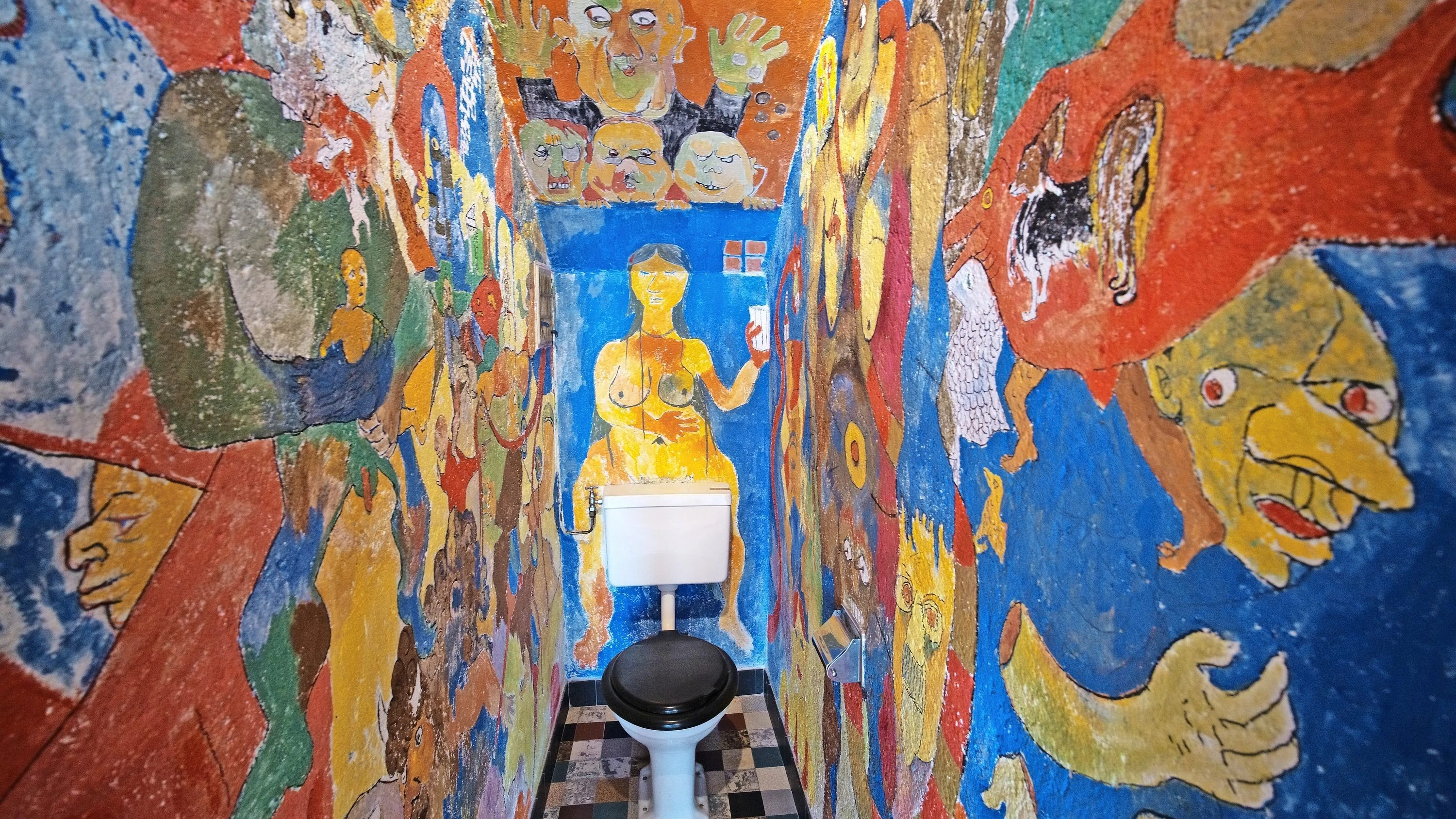 Schweizer Dichter-Ikone: Ein Sarg voller Kartoffelsalat