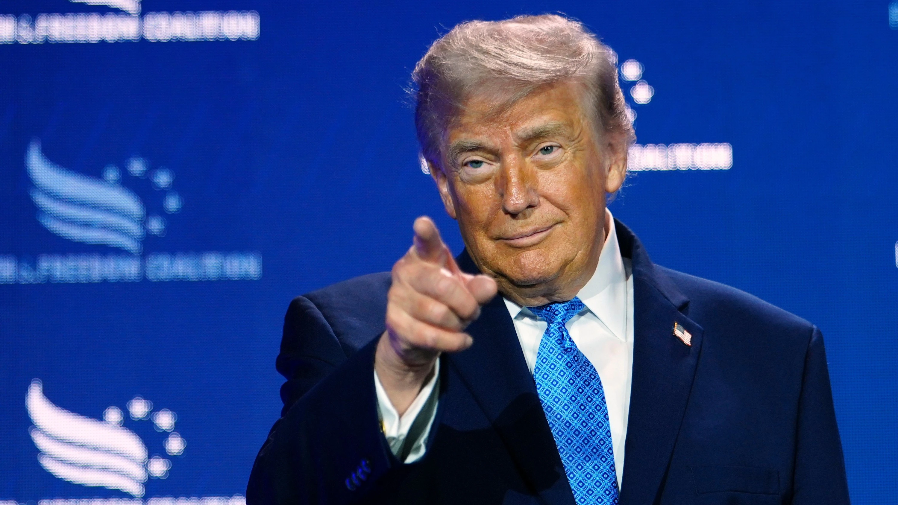 USA unter Trump: Trump verdient über eine Milliarde mit Krypto-Geschäften