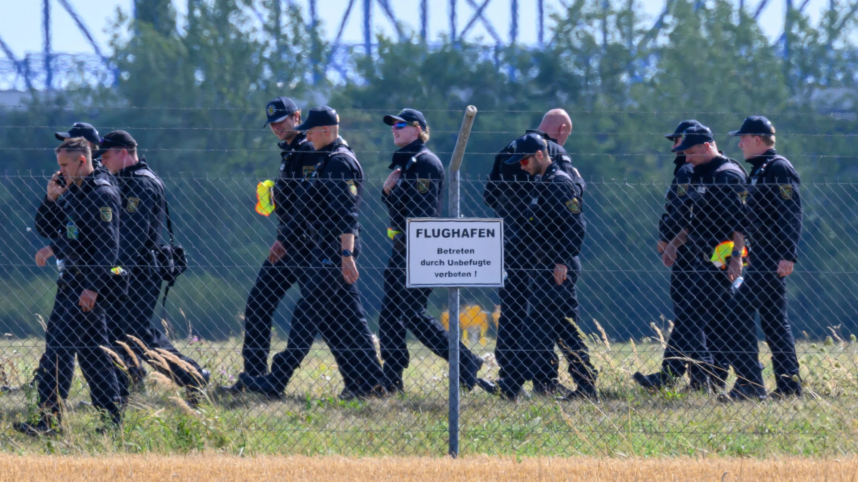 Deutschland-Liveblog: Bundesanwaltschaft ermittelt zu Drohnenvorfall in Leipzig