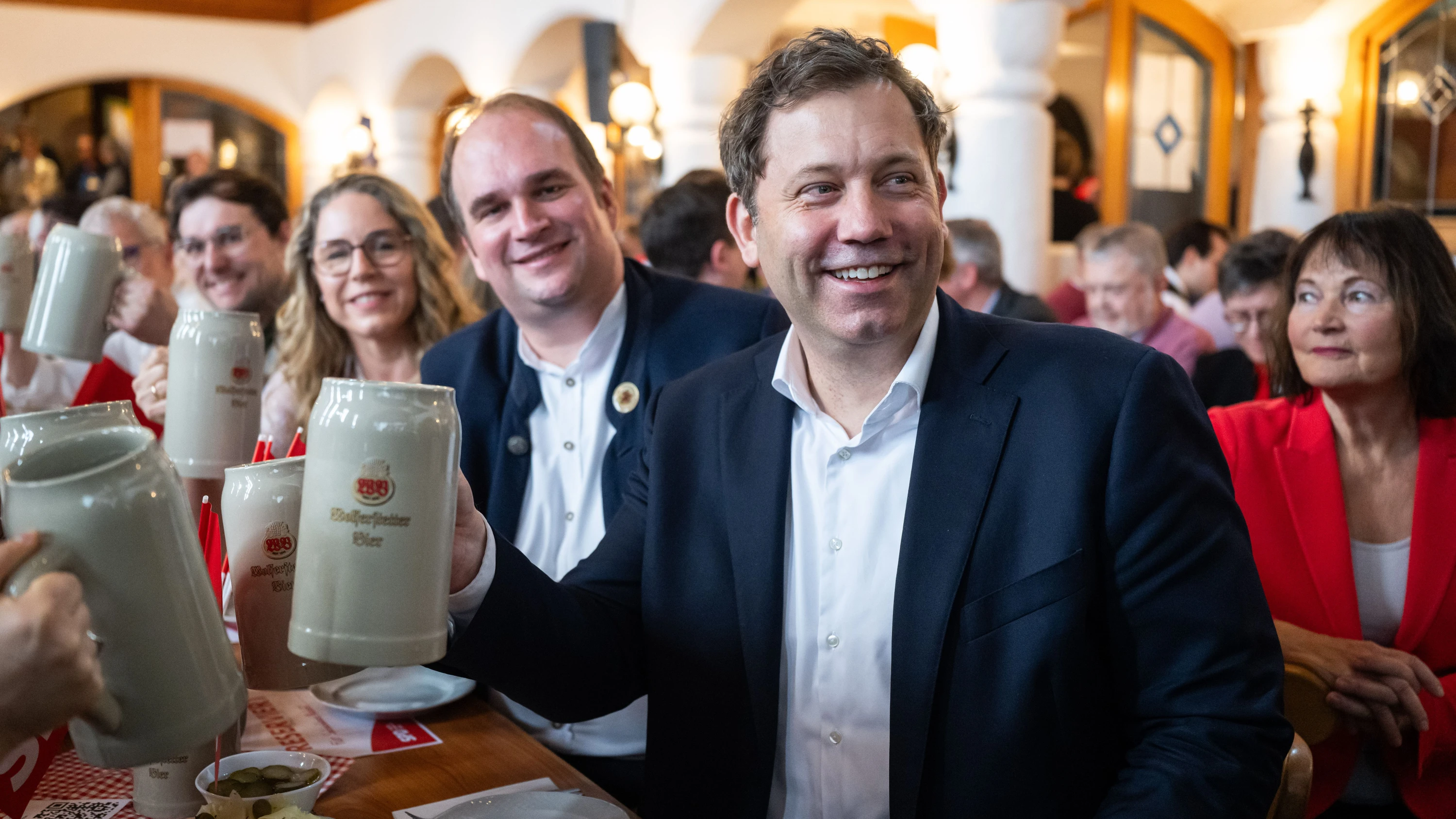 Deutschland-Blog: Klingbeil: „Wir brauchen mehr Stammtisch“