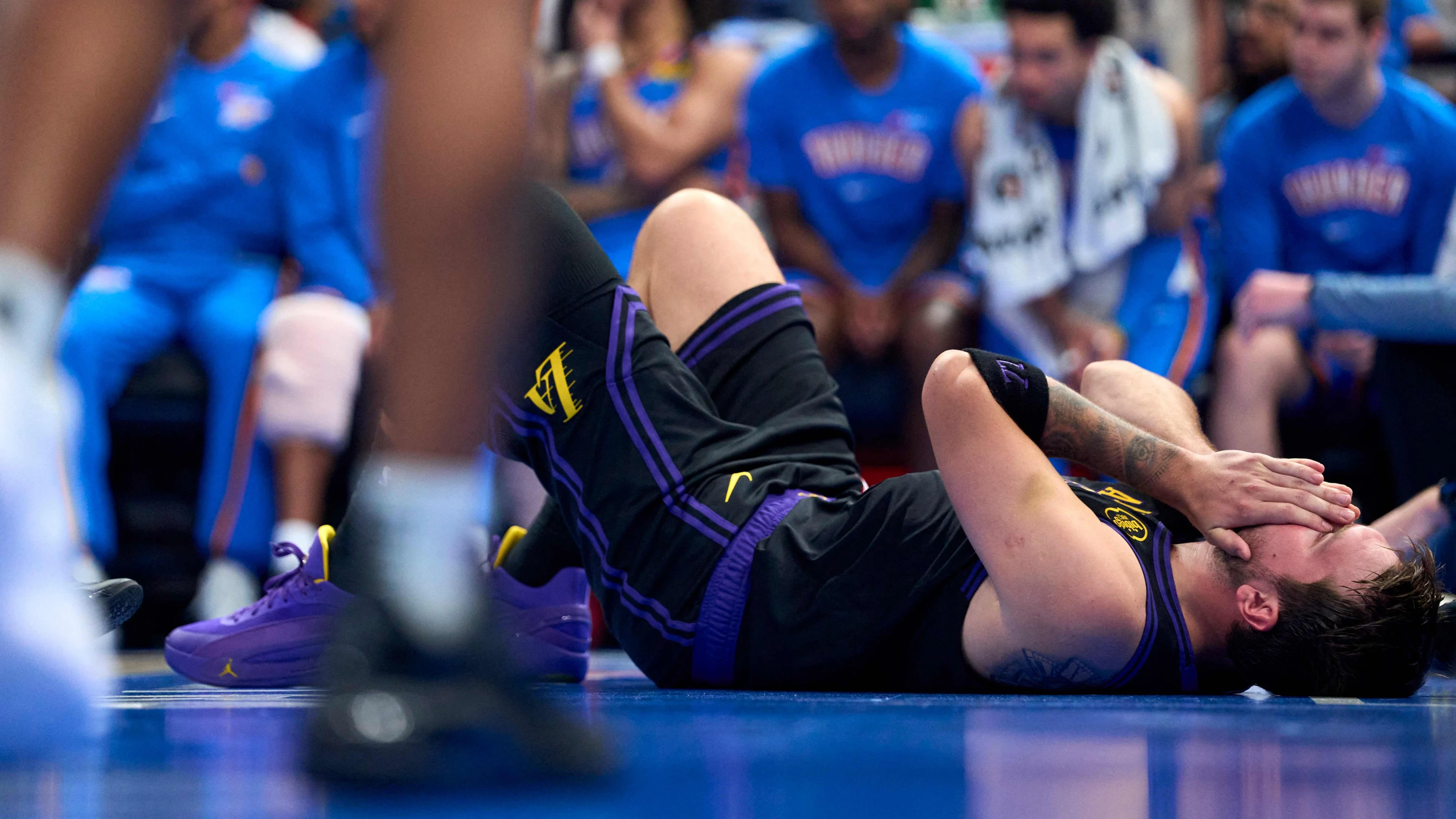 Basketball-Star verletzt: Dončić fehlt den Lakers lange – auch in den Play-offs?