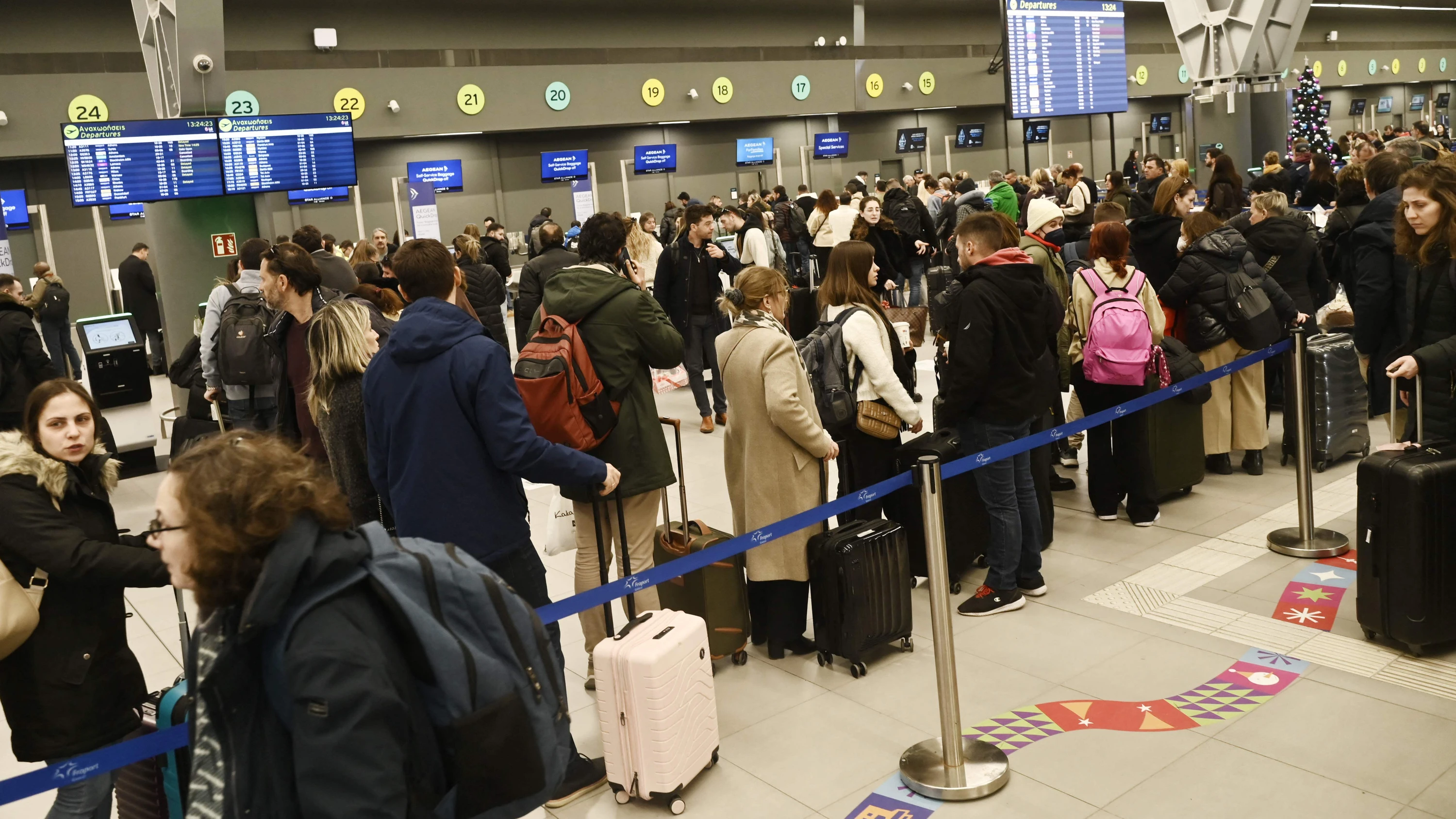 Flüge über Griechenland: „Unsere Systeme sind uralt“