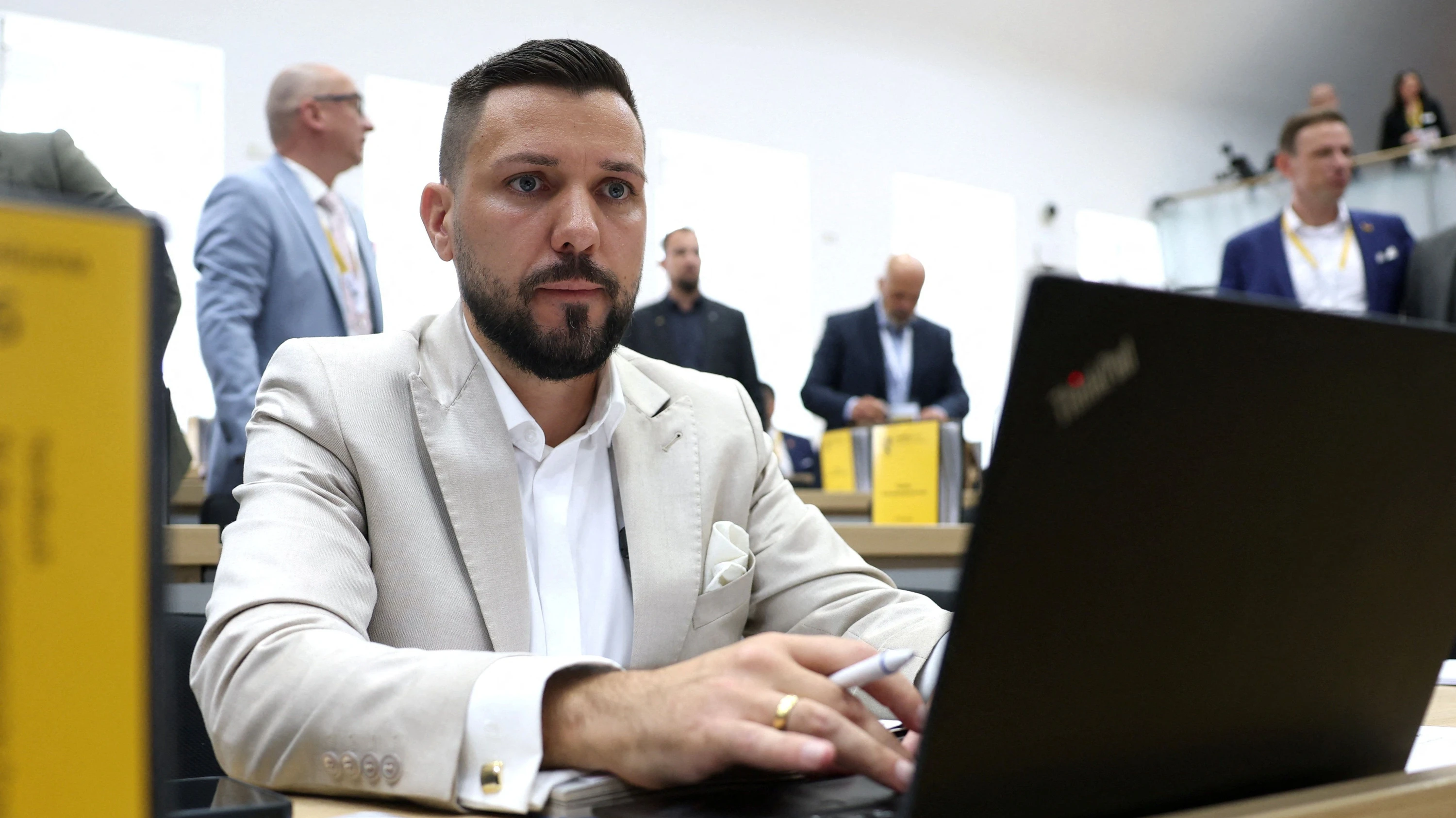 Tobias Rausch am Dienstag im Landtag von Sachsen-Anhalt in Magdeburg - Reuters
