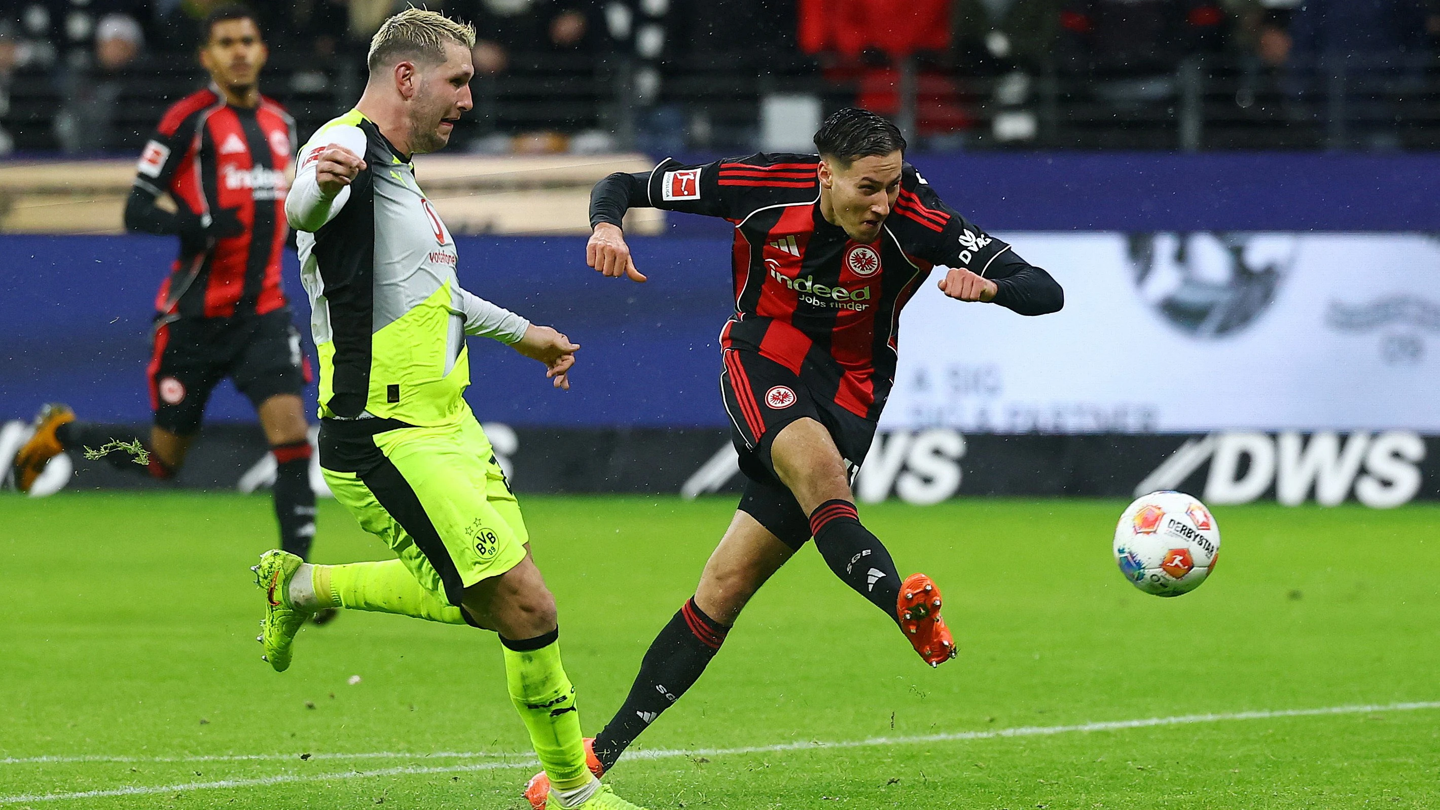 Spektakel in Frankfurt: „Was für ein Spiel! Fußballherz, was willst du mehr?“