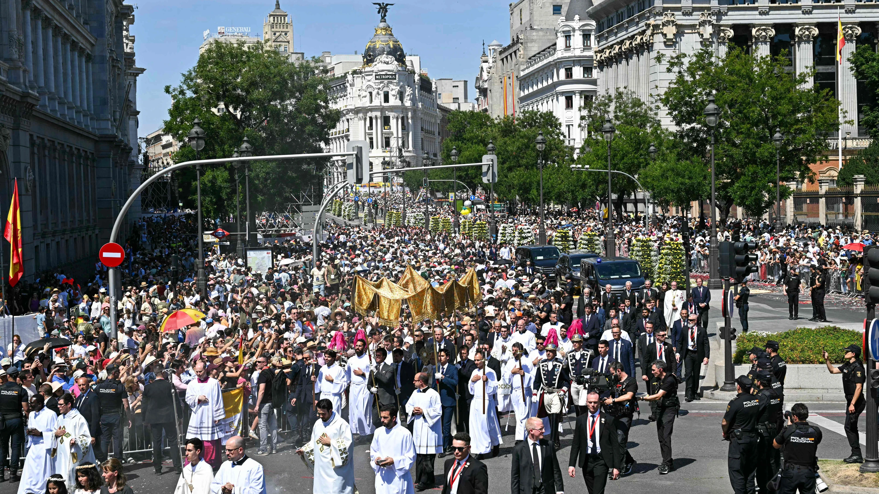 Papst in Spanien: Seinen Besuch beginnt Leo im armen Süden M