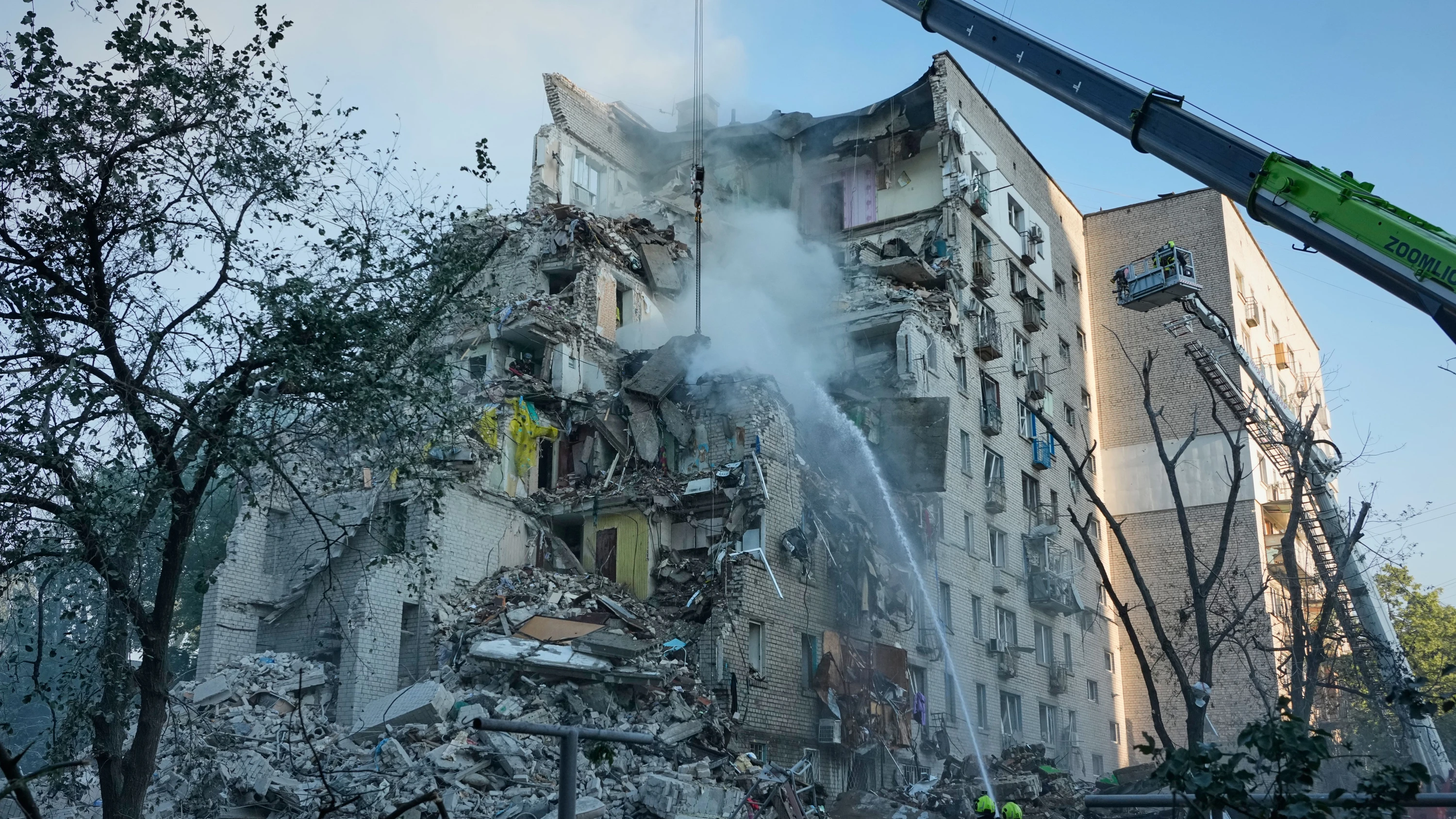 Liveblog Ukrainekrieg: Russland fliegt heftige Luftangriffe – Tote und Verletzte in Kiew