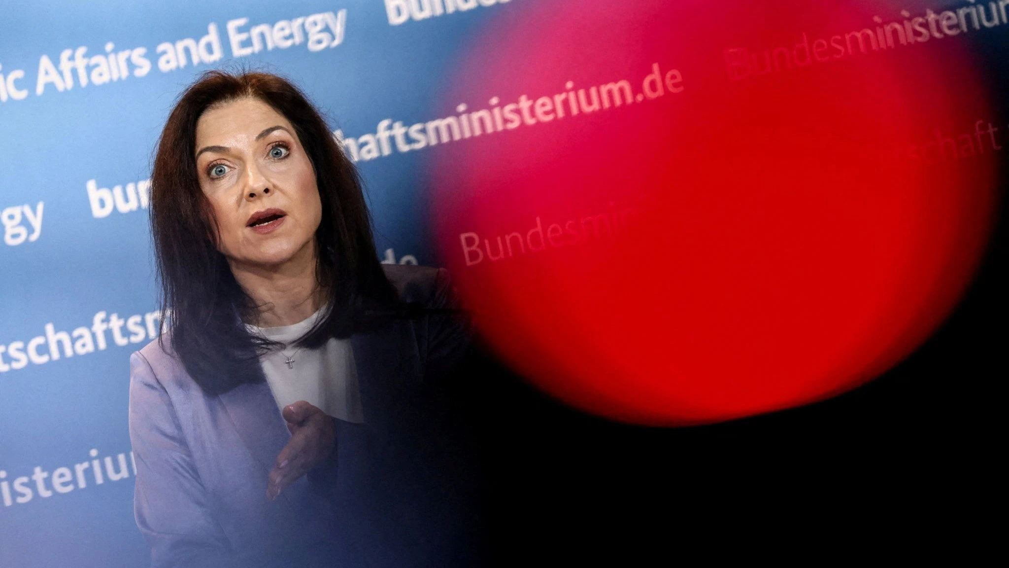 Business-Ticker: Berlin lädt Firmen zu Kerosin-Gipfel am Montag