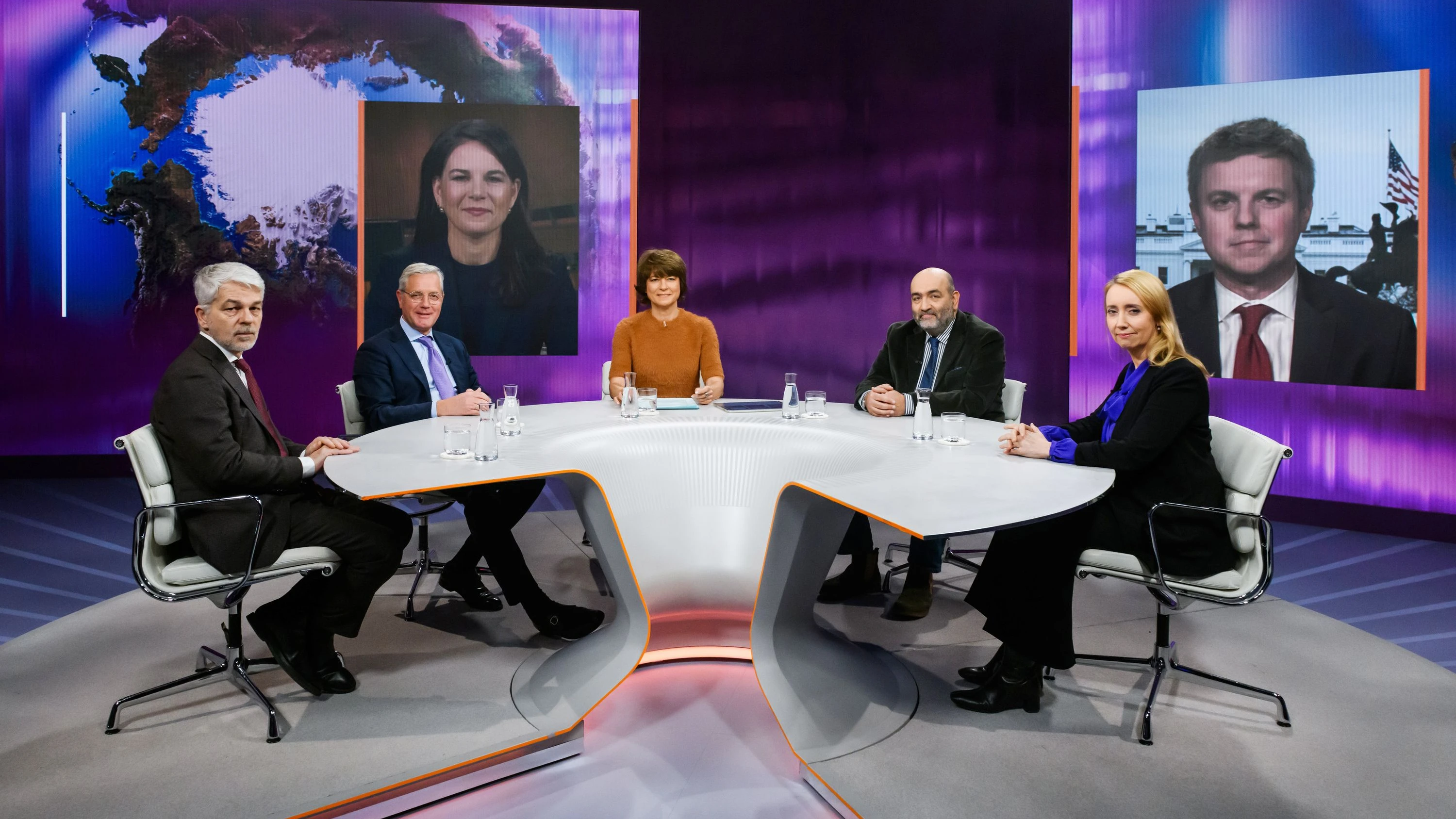 Polittalk im Fernsehen: Warum wir es lieben, Talkshows zu hassen