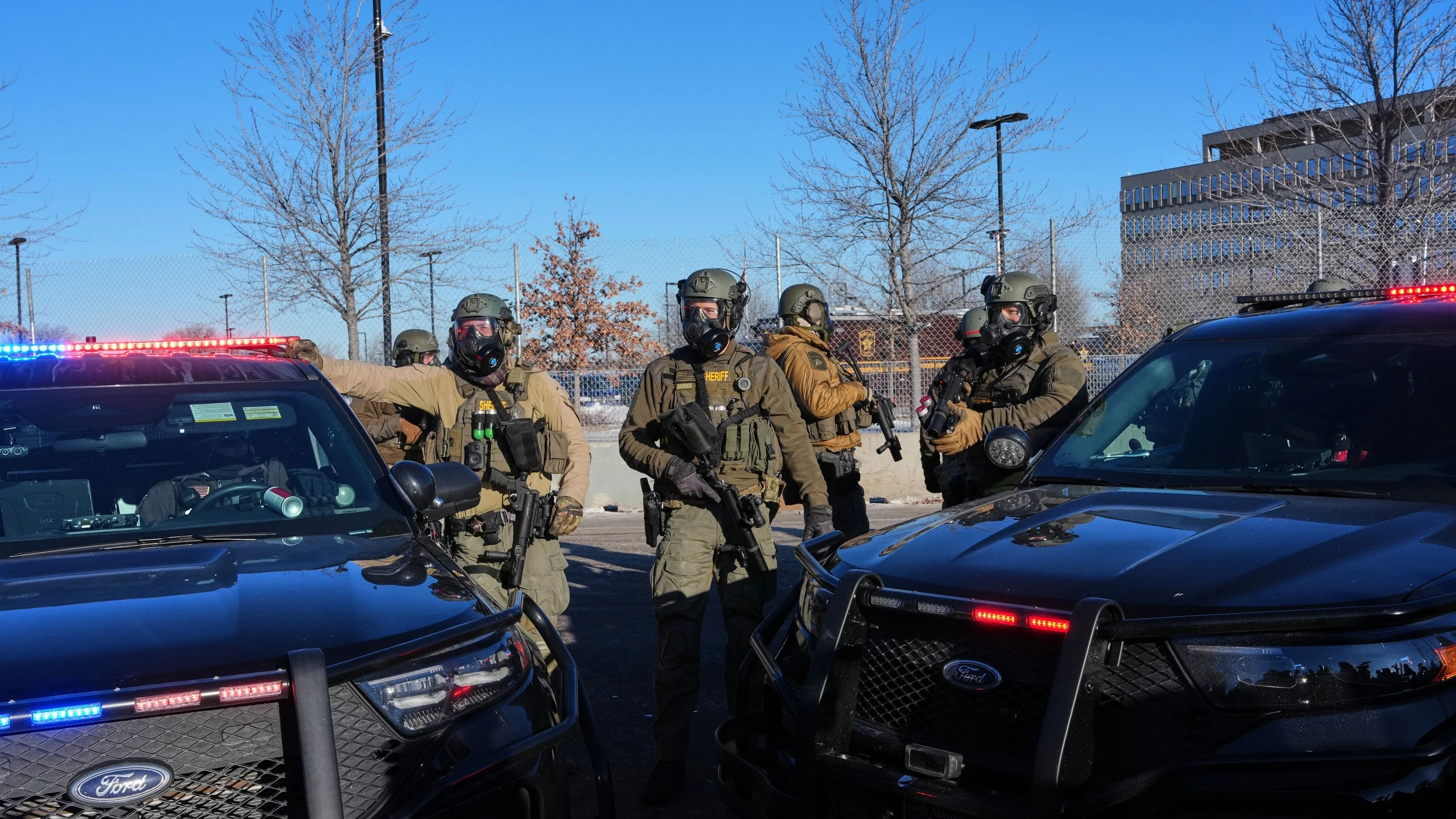 Liveblog USA unter Trump: Trump droht ICE-Einsatz an Flughäfen an Liveblog USA unter Trump: Trump droht ICE-Einsatz an Flughäfen an