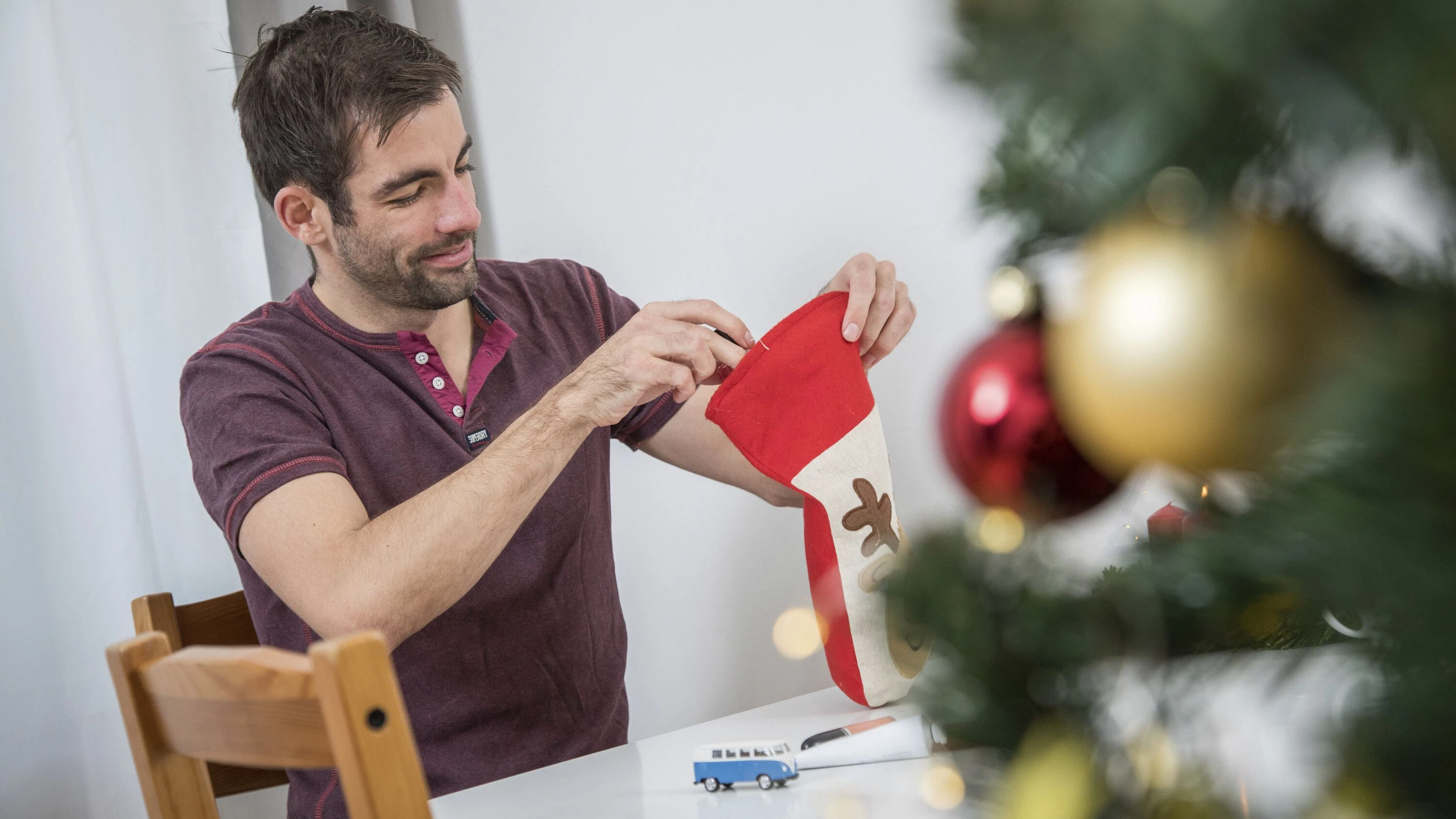 Grübeln vor Weihnachten: Was schenke ich ihm bloß? Grübeln vor Weihnachten: Was schenke ich ihm bloß?