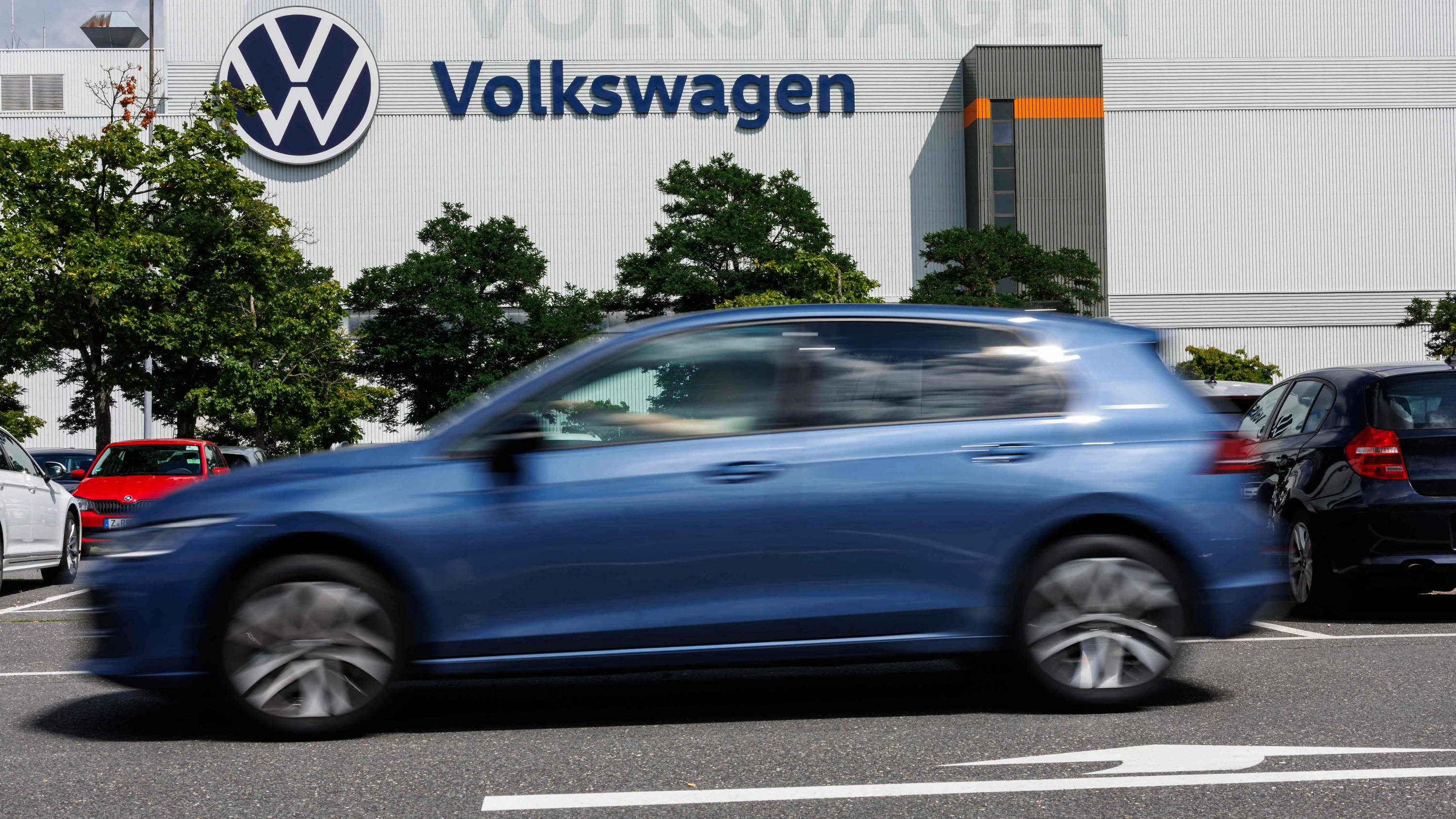 Welche Werke schließen?: Volkswagen lässt Einschnitte offen
